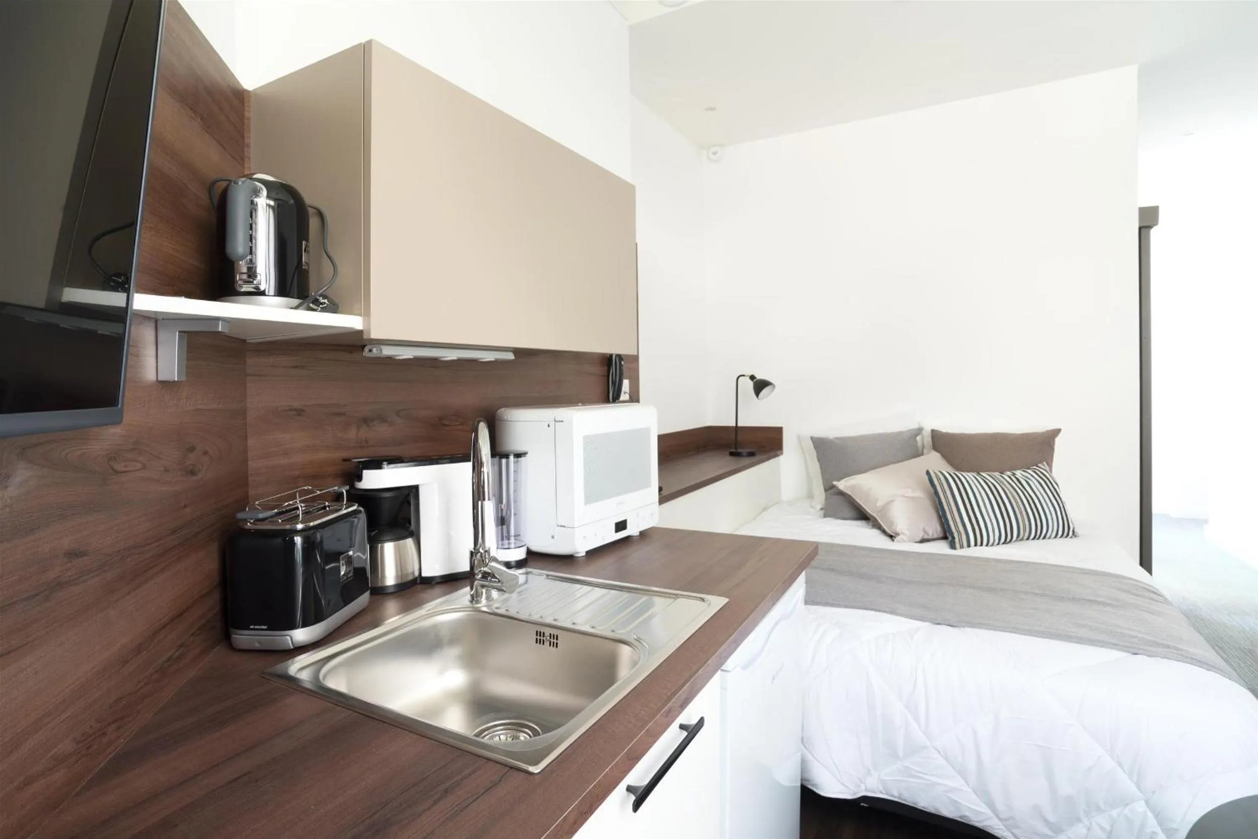 Photo of the whole room, Bed in Les cles du 27 Paris