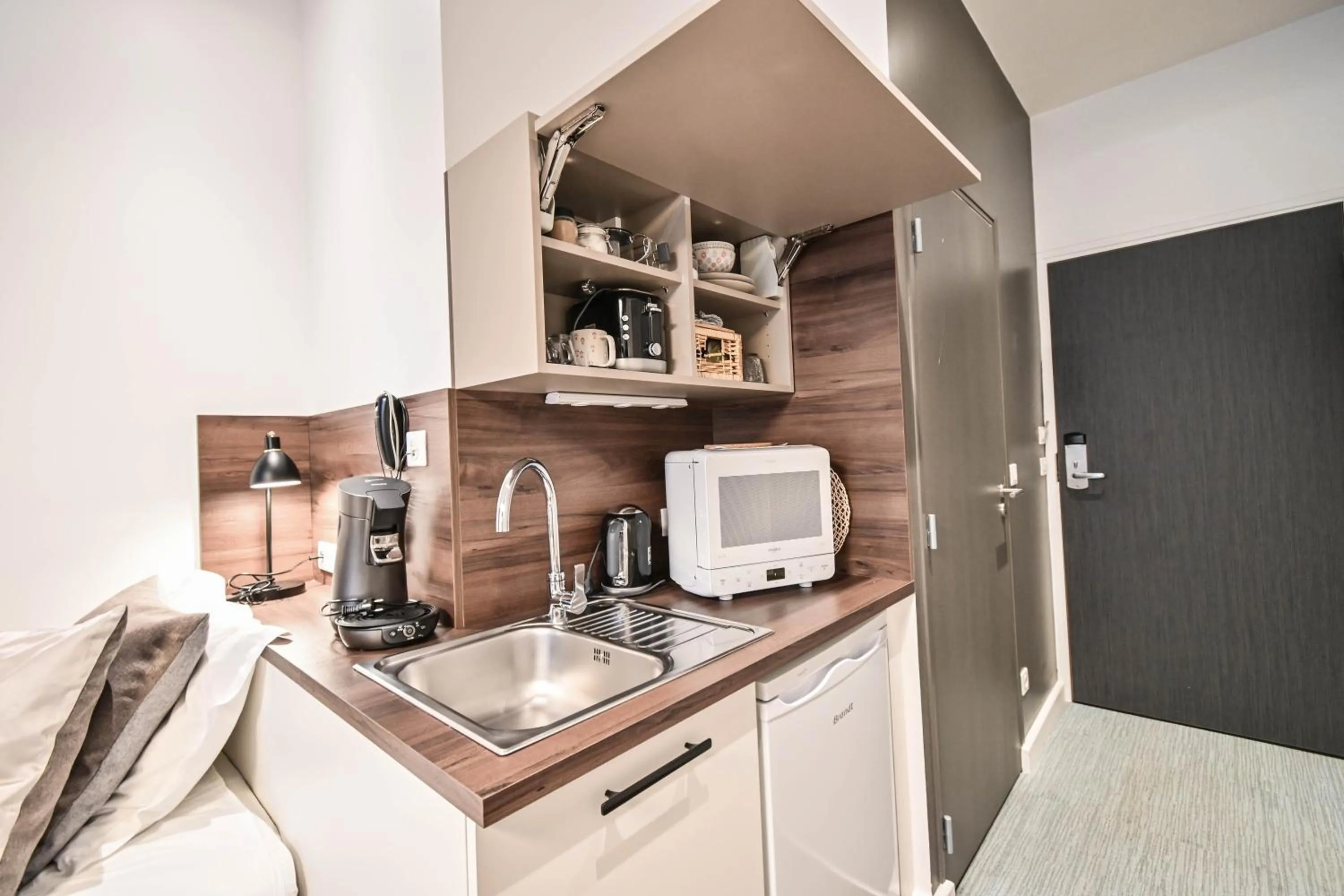Kitchen or kitchenette in Les cles du 27 Paris