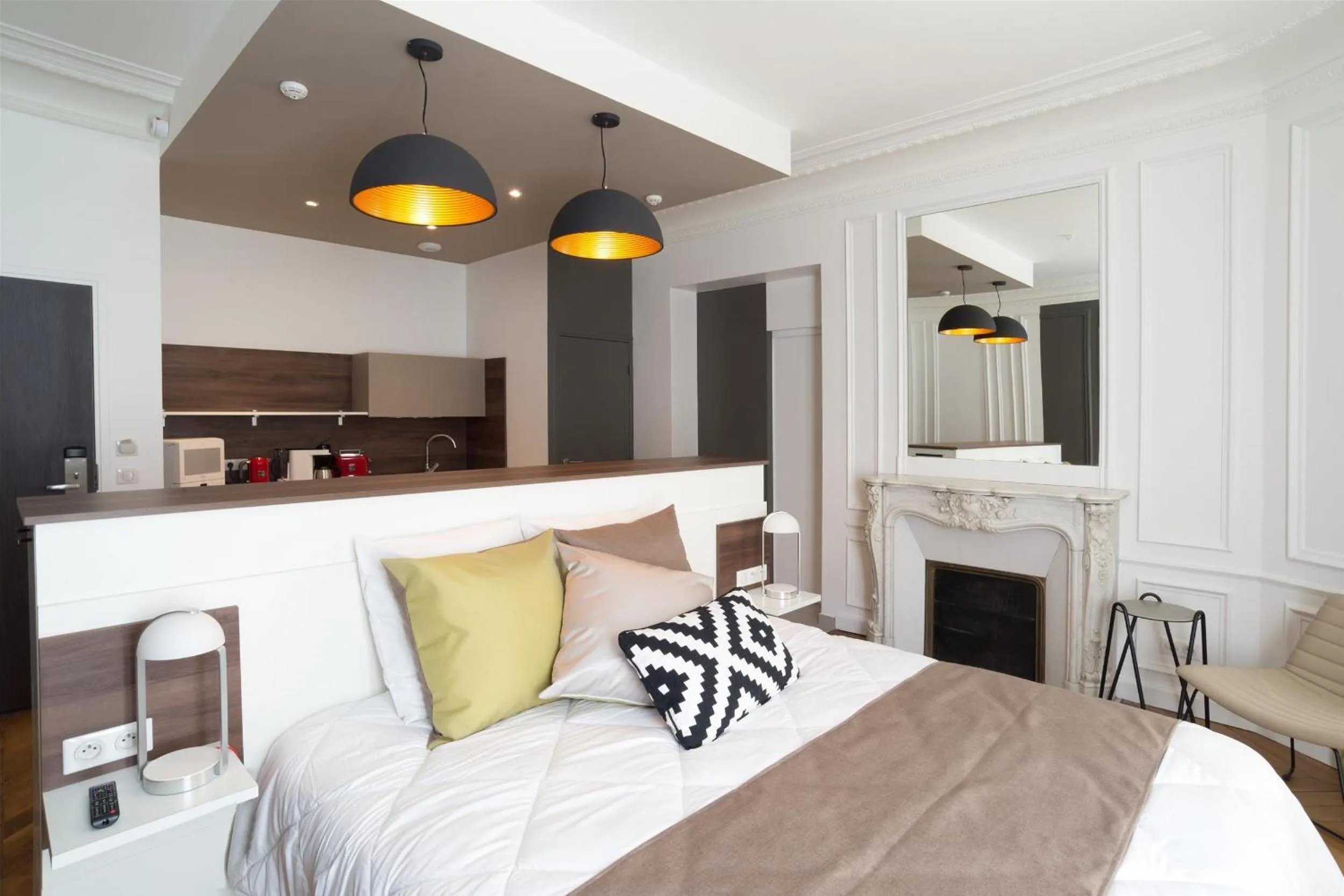 Photo of the whole room, Bed in Les cles du 27 Paris