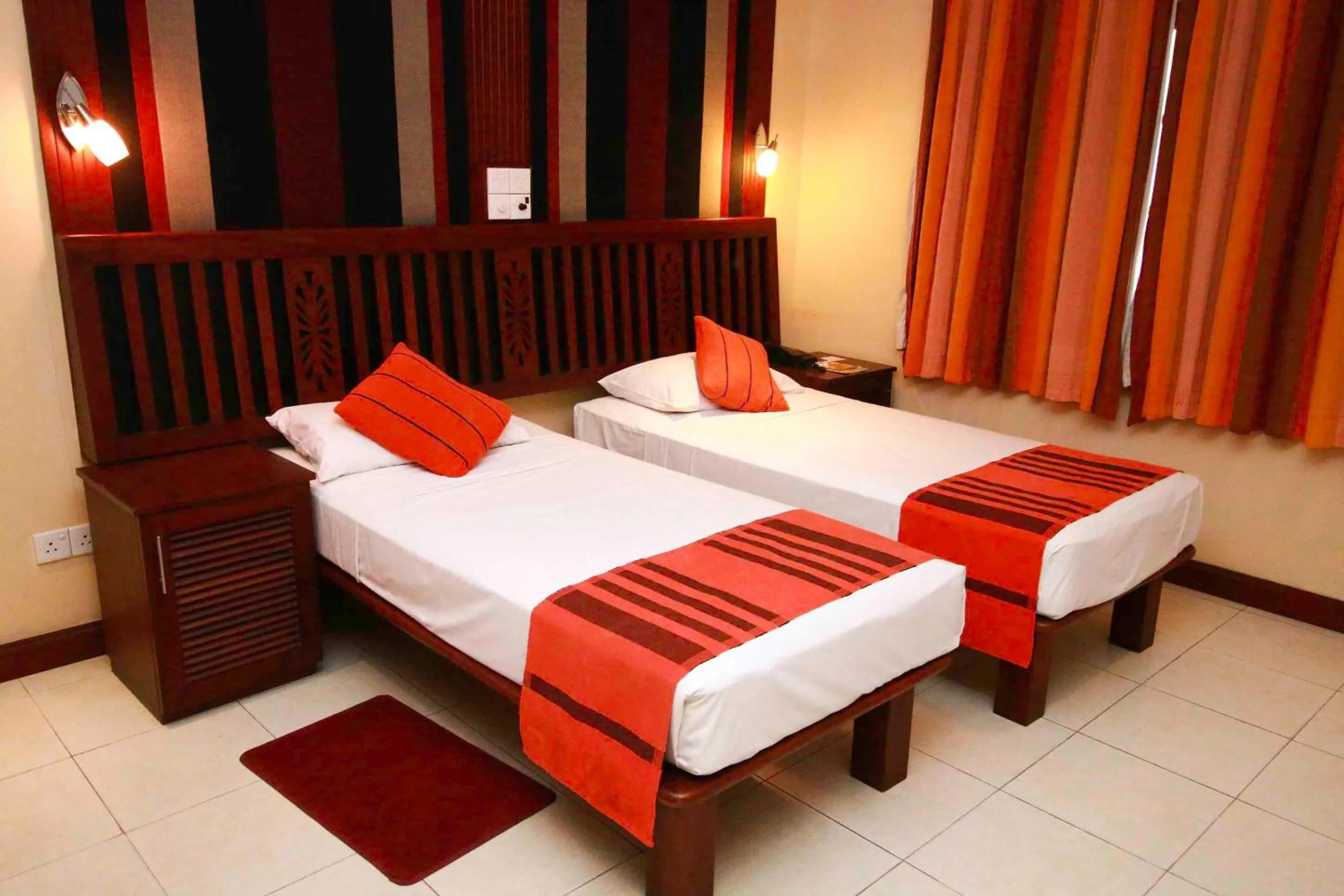 Bed in Colombo City Hotels (Pvt) Ltd