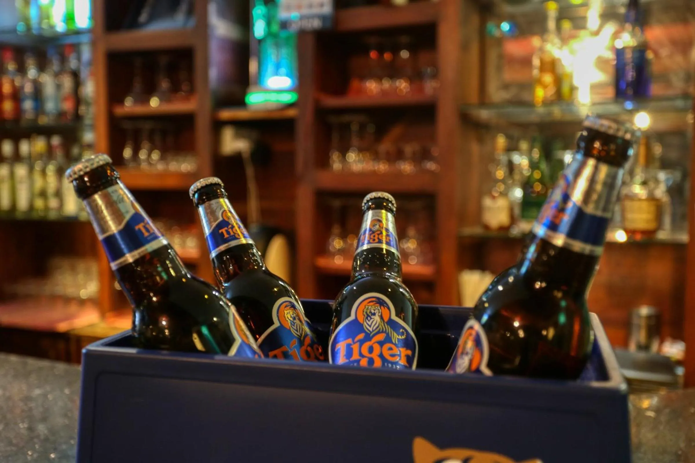 Alcoholic drinks in Colombo City Hotels (Pvt) Ltd