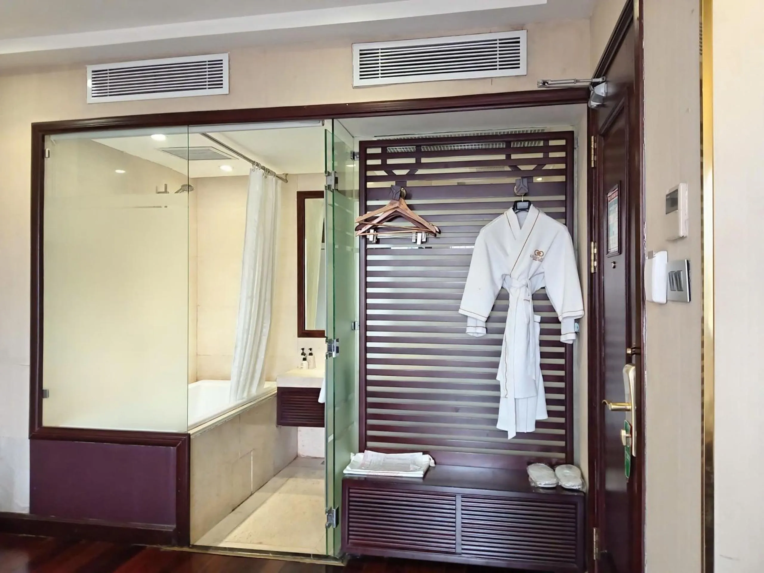 wardrobe in Golden Silk Boutique Hotel