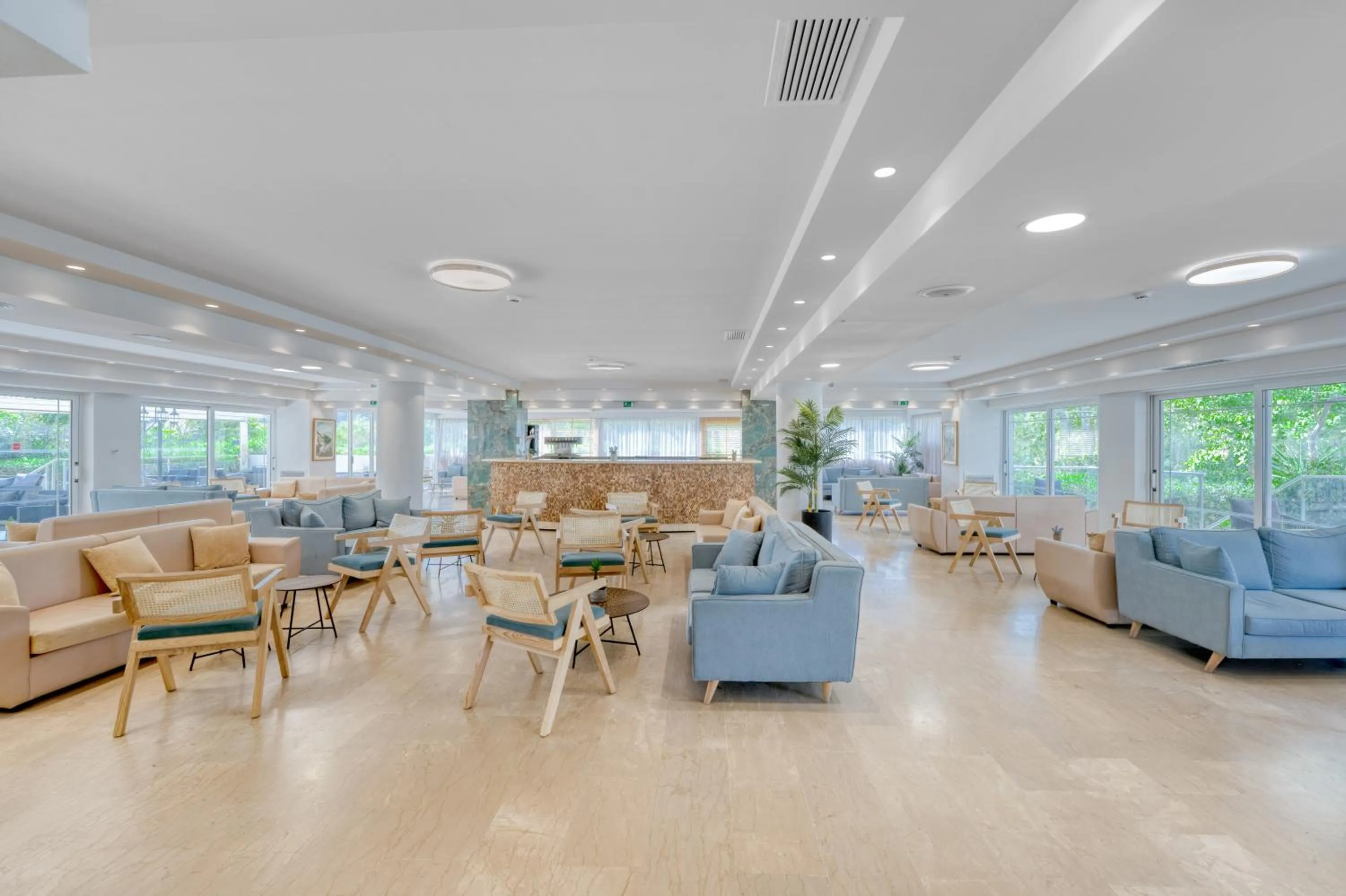 Living room in Poseidon Beach Hotel