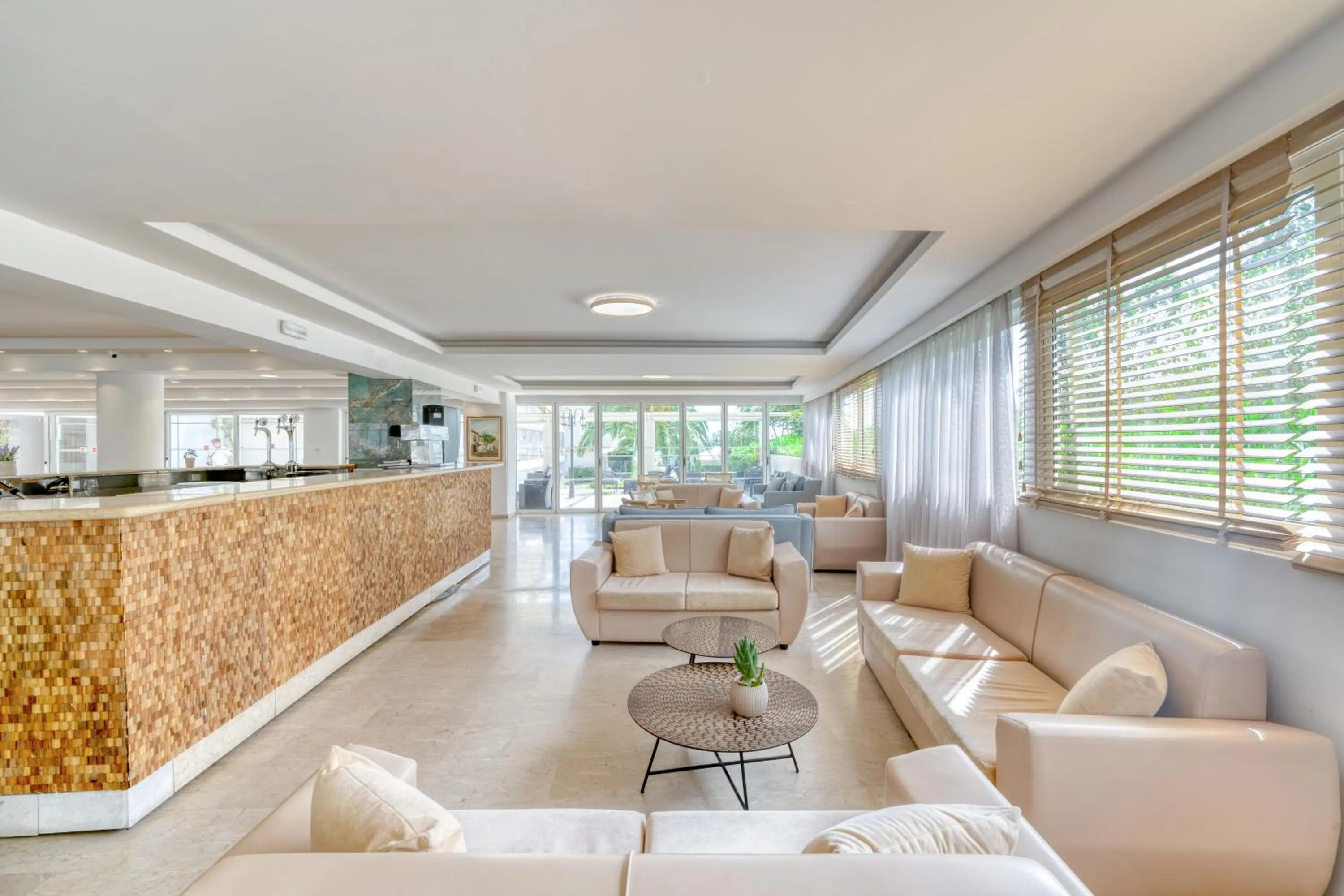Living room in Poseidon Beach Hotel