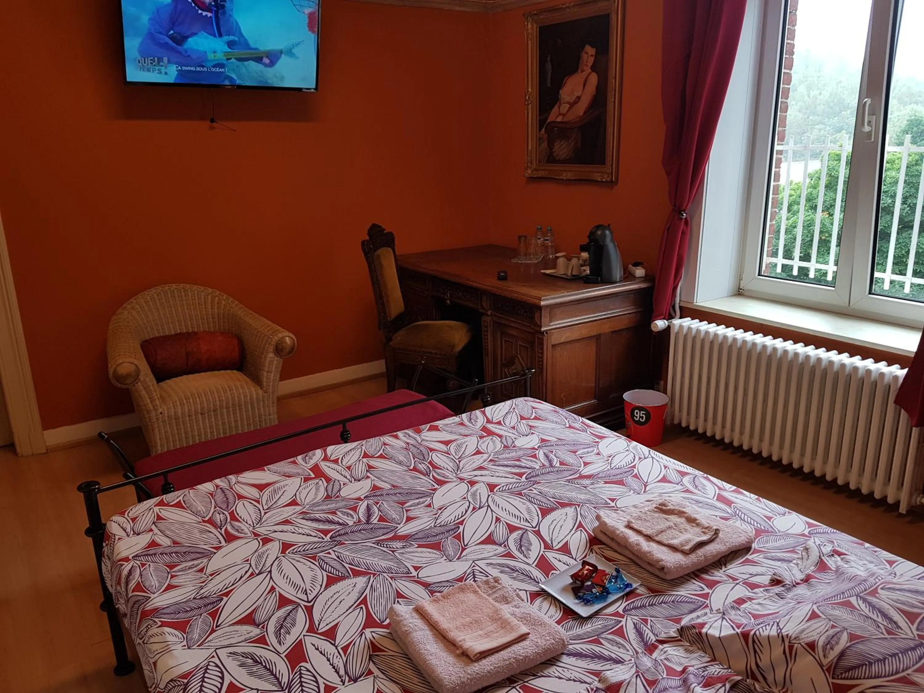 Bedroom, Bed in Château Lambert Moulinsart Hotel, shuttle airport, long term parking, snooker, large terrasse, dinner, breakfast