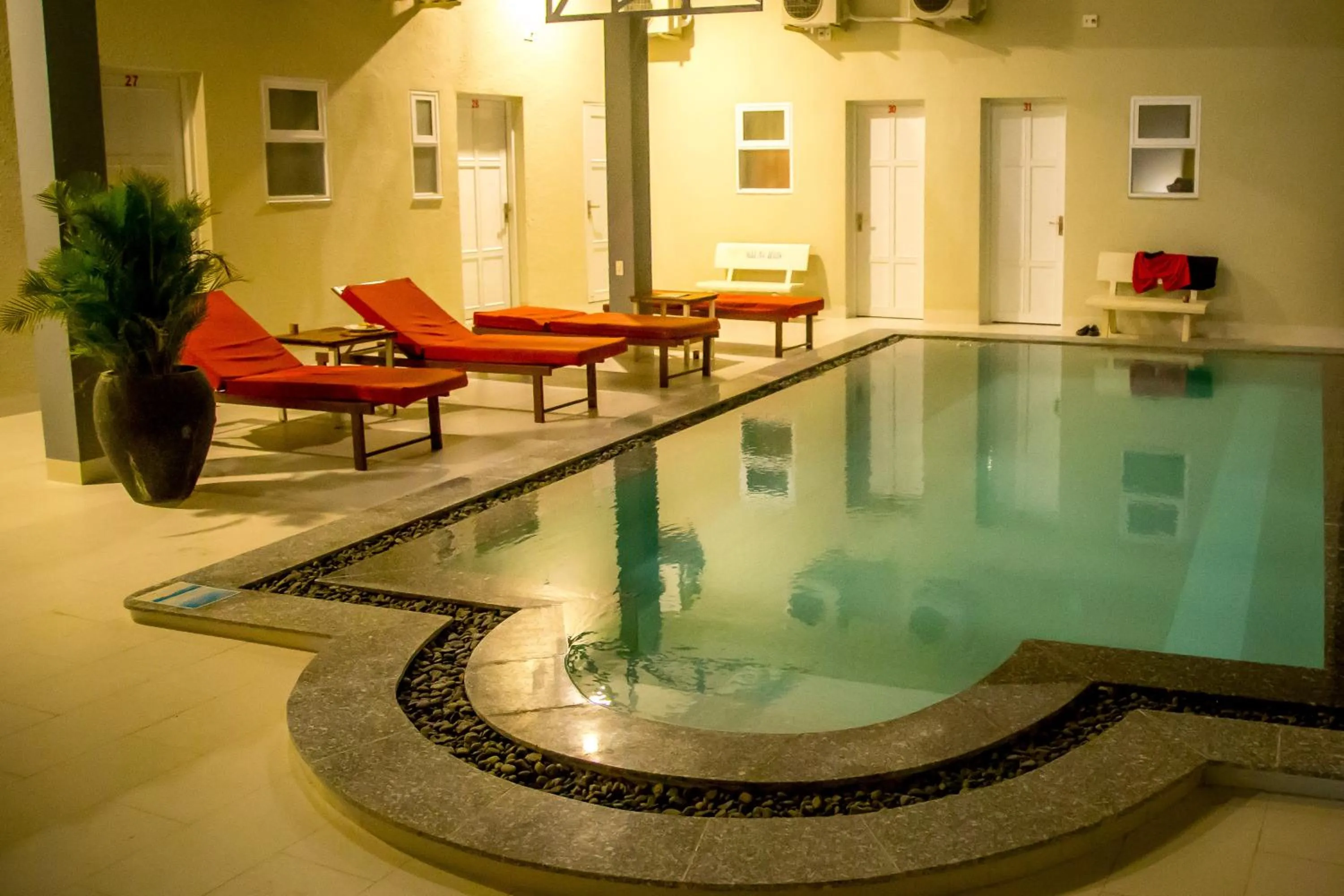 Swimming pool in Mui Ne Hills Budget Hotel