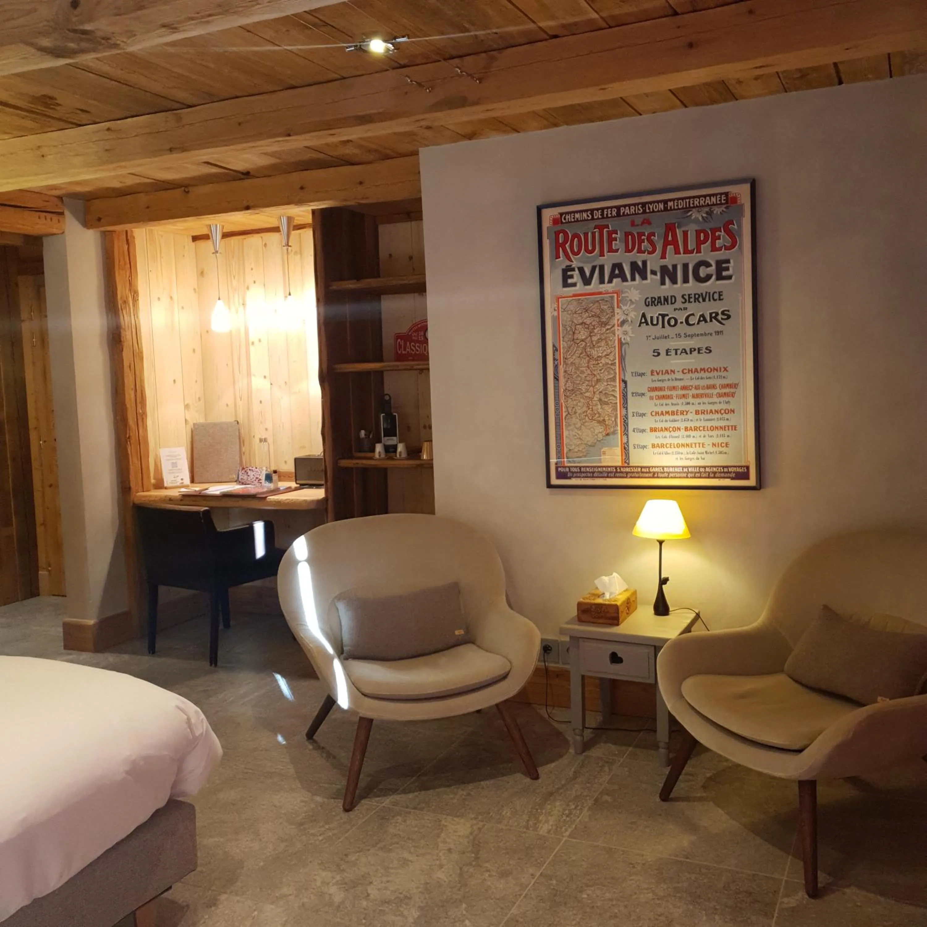 Living room, Bed in Hôtel La Ferme du Chozal, Chalet de tradition