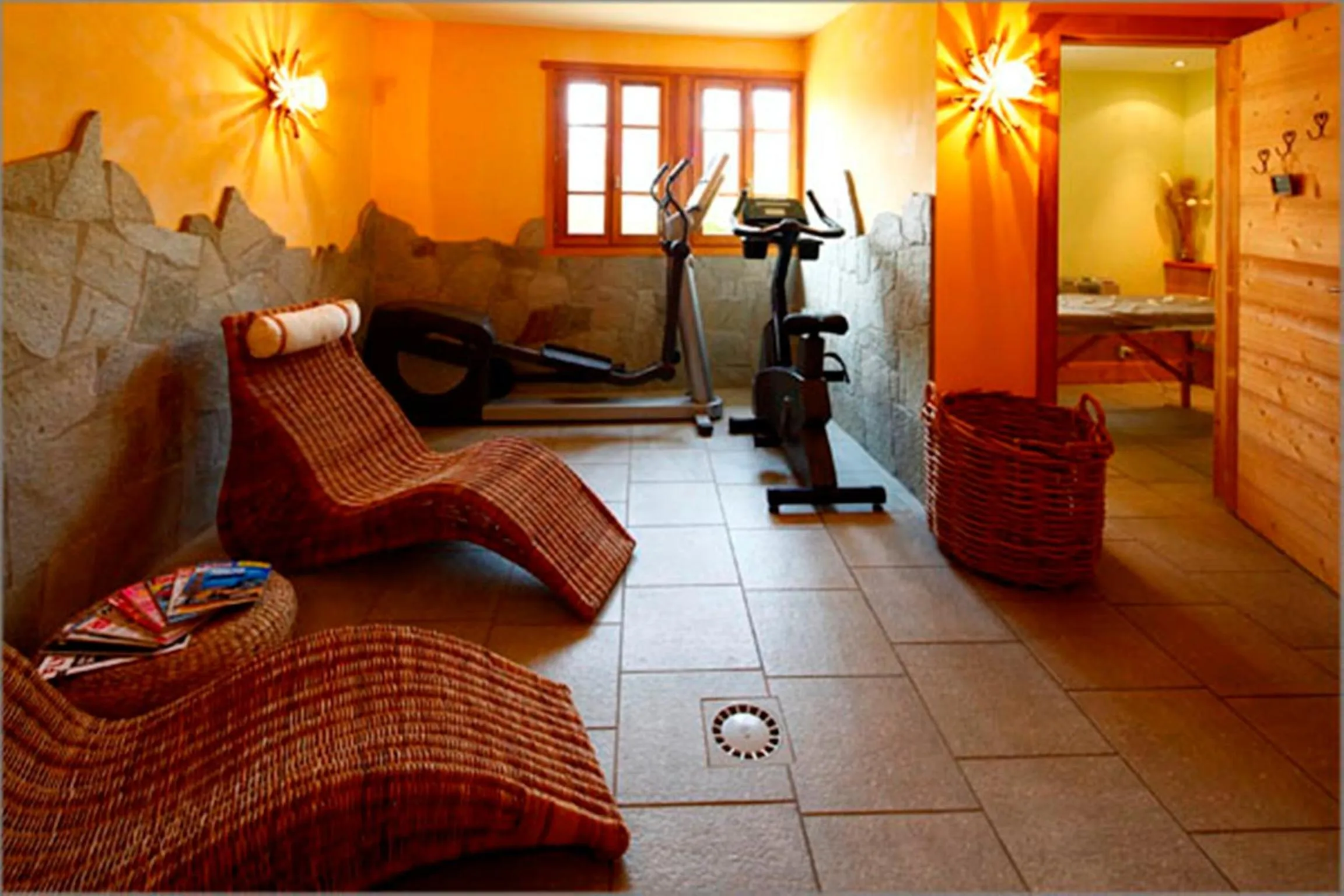 Spa and wellness centre/facilities in Hôtel La Ferme du Chozal, Chalet de tradition