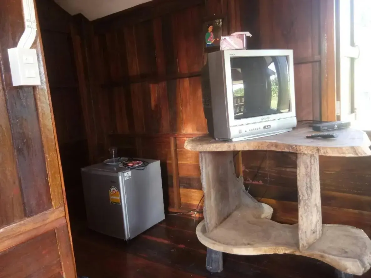 Deluxe Bungalow with Garden View - single occupancy in Pumaka Resort Deluxe Bungalow with Garden View - single occupancy in Pumaka Resort