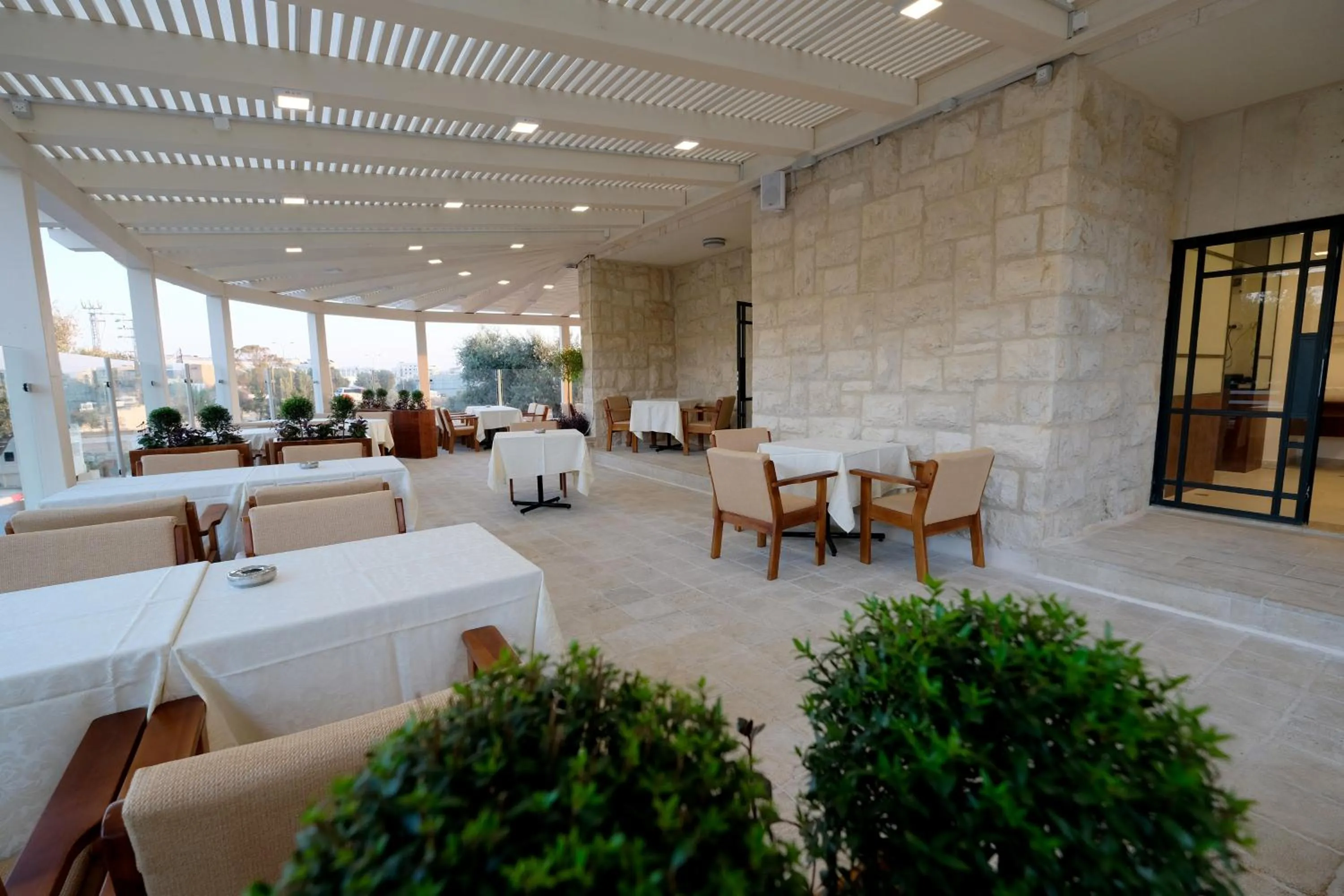 Restaurant/places to eat in Tantur Hills Hotel - Jerusalem