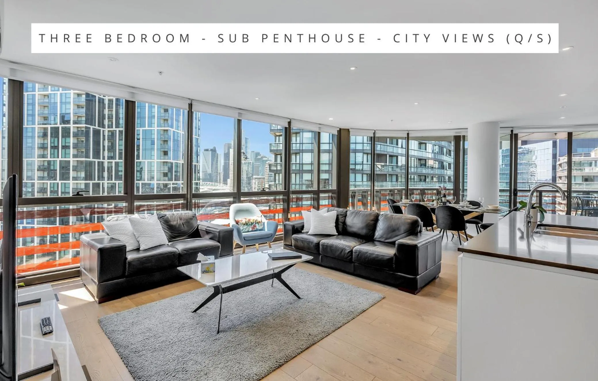 Living room in Melbourne Lifestyle Apartments - Best Views on Collins