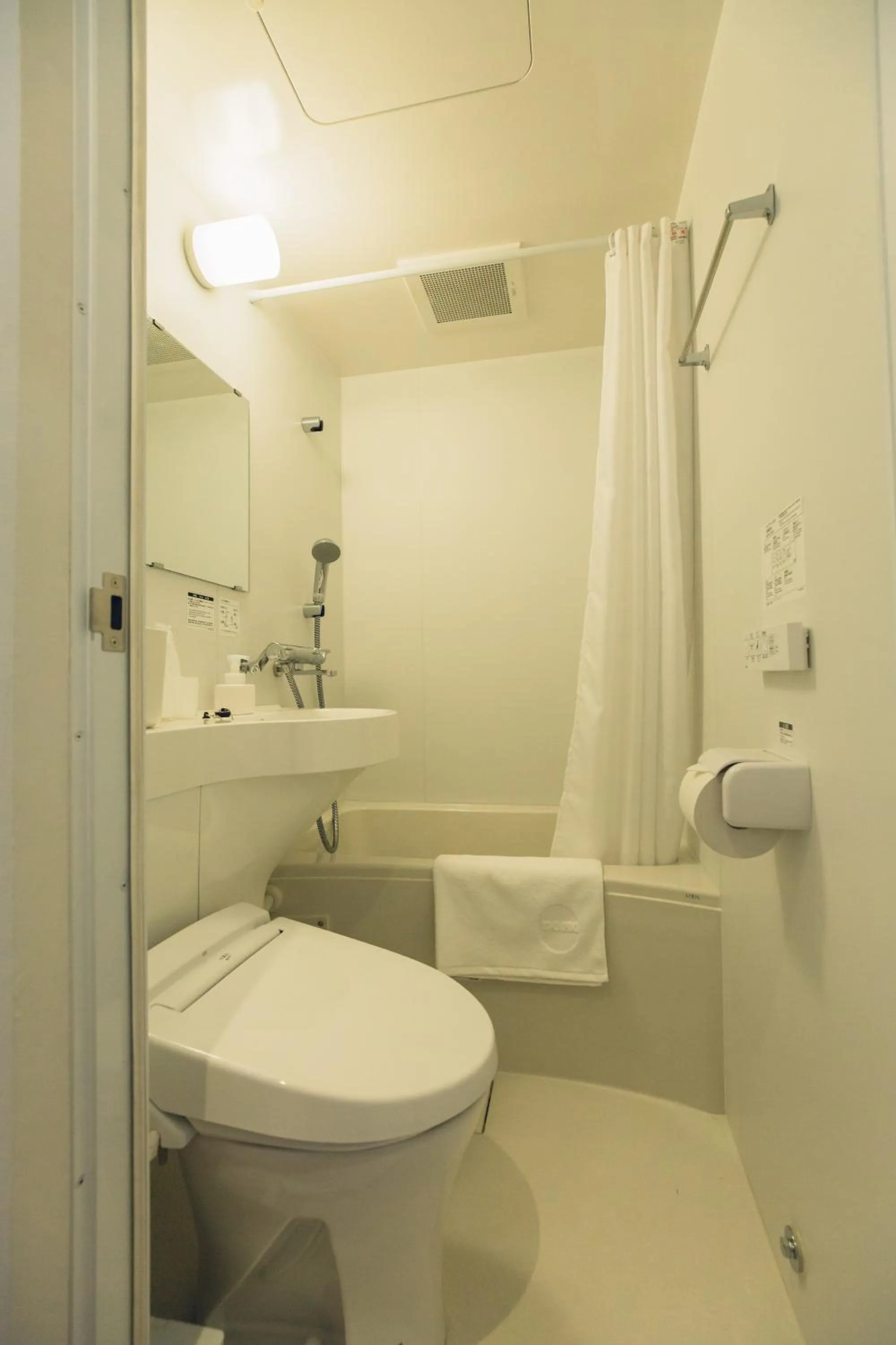 Shower in DOMO Hotel