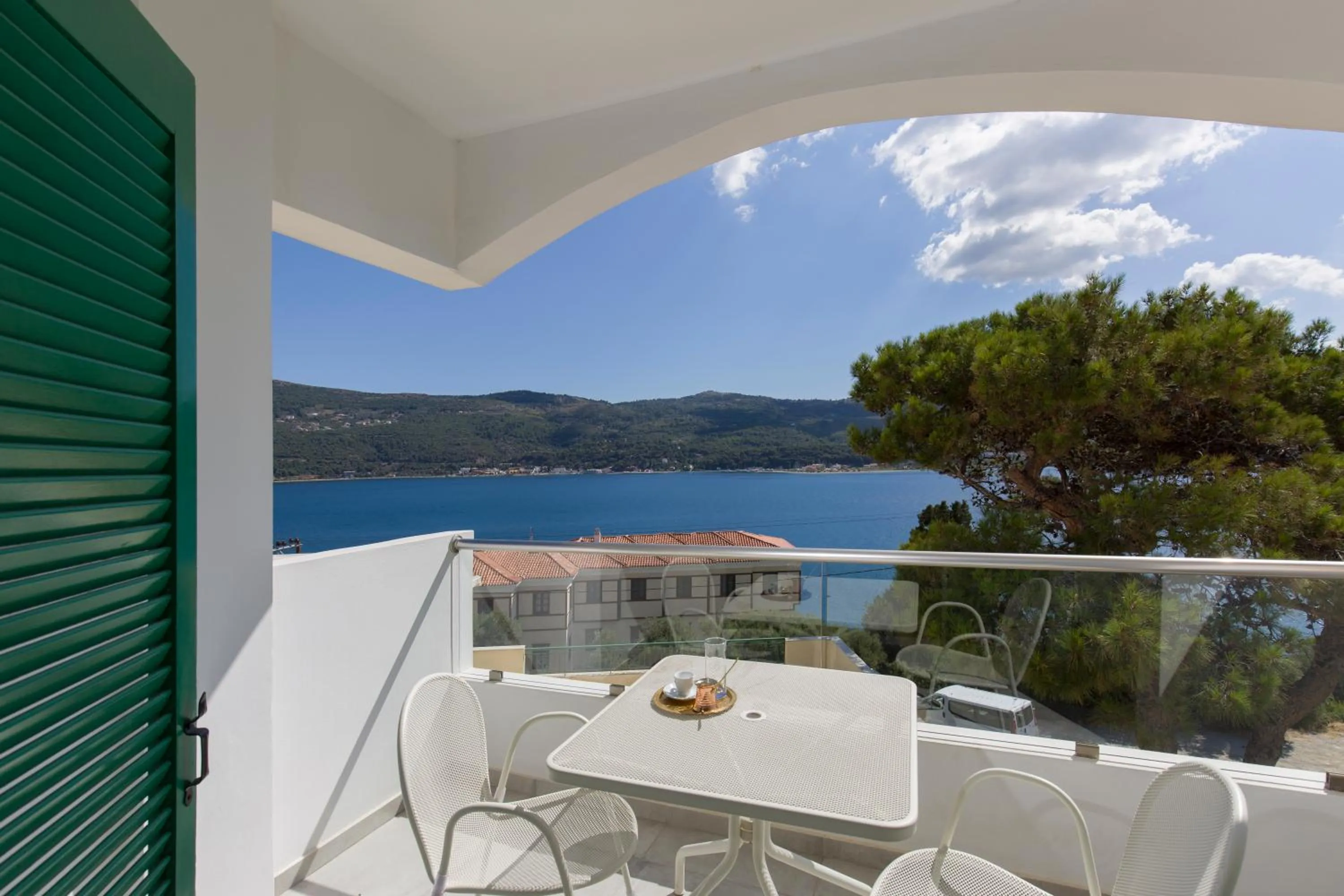 Anthemis Hotel Apartments