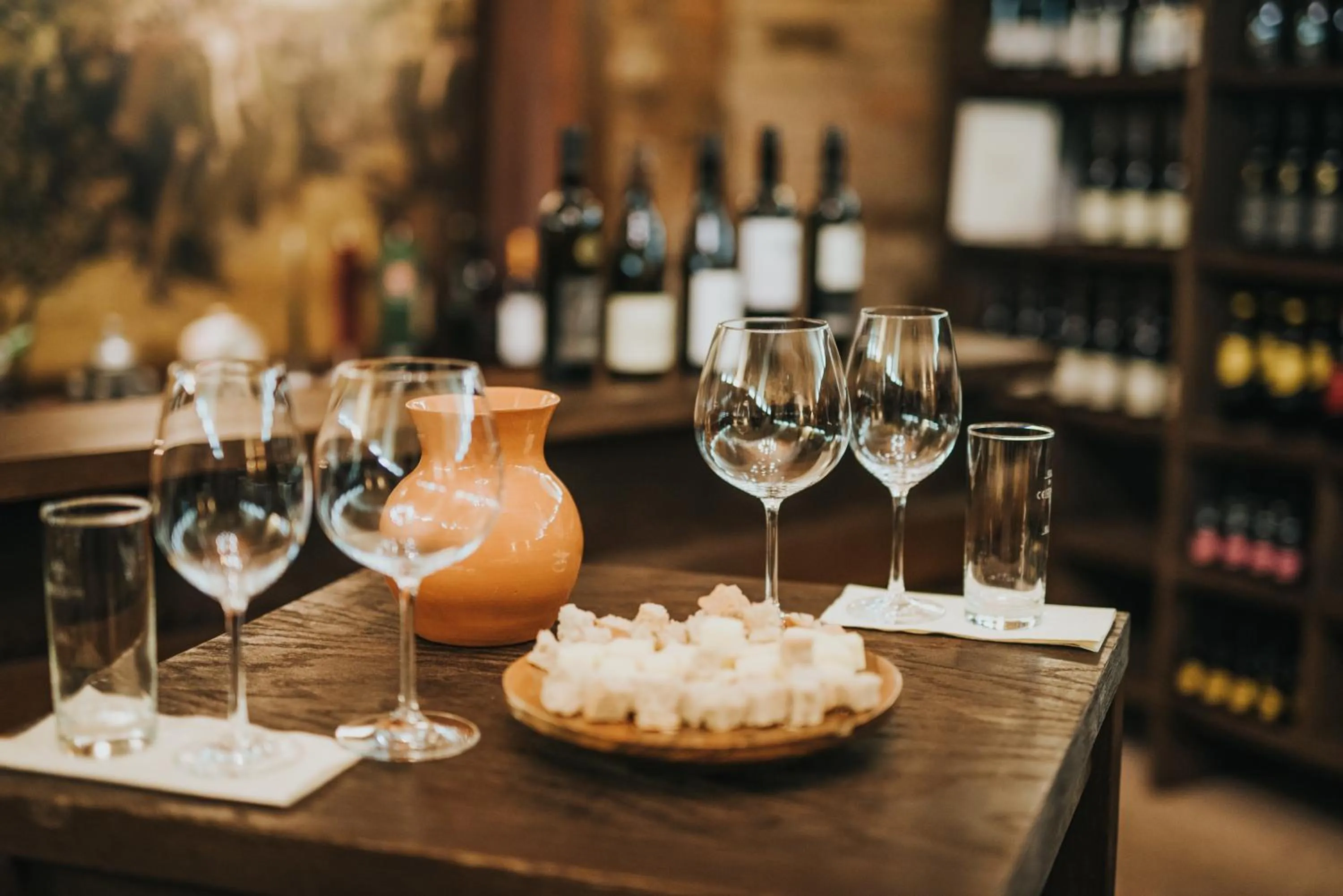 Lounge or bar in Hotel Mitra, Story Hotels