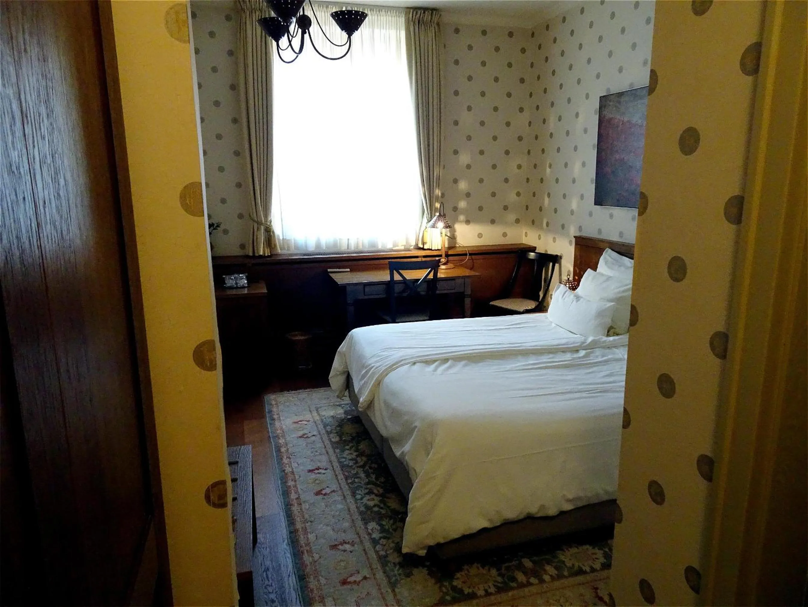 Bed in Hotel Mitra, Story Hotels