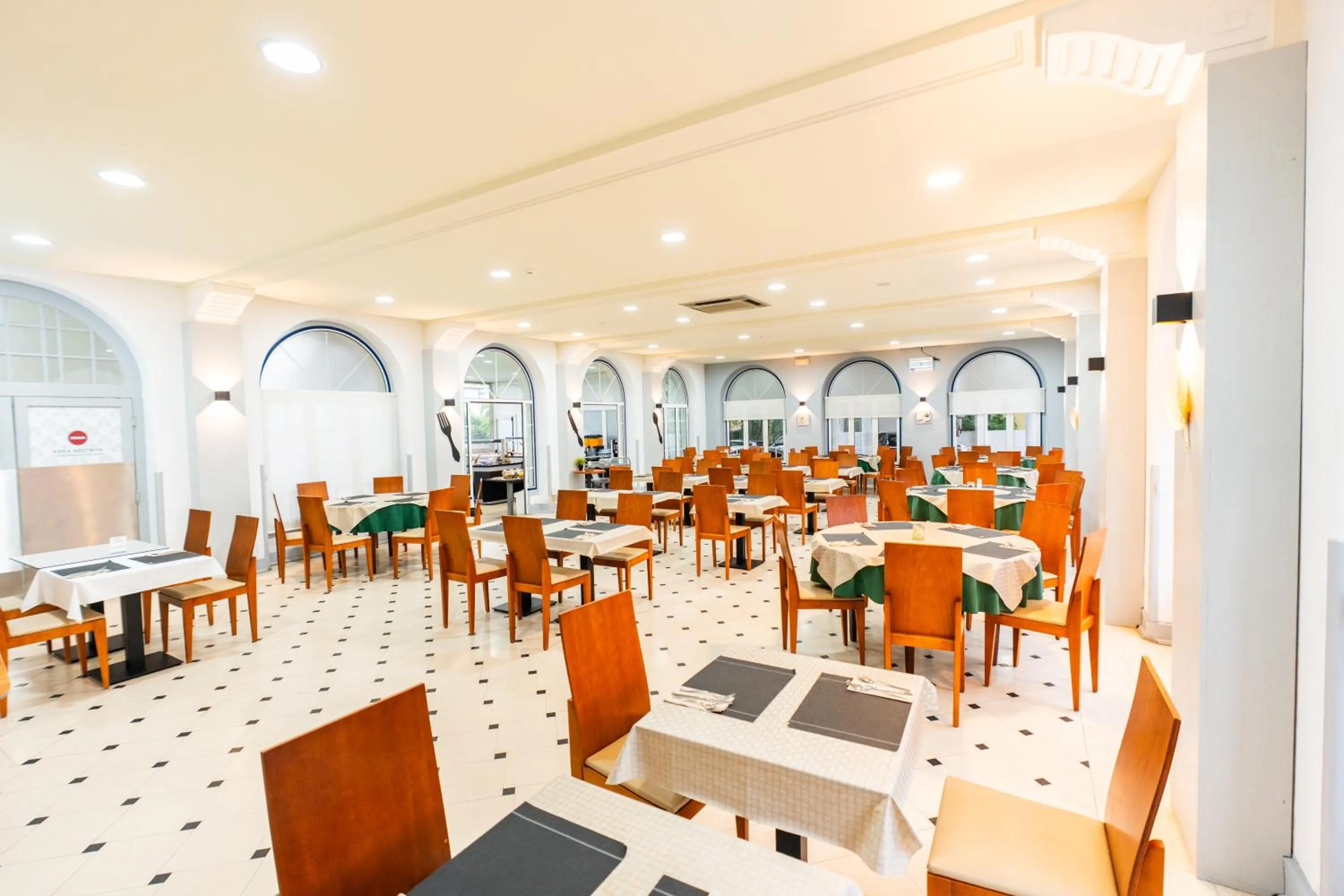 Restaurant/places to eat in Spirit Hotel Fonte Real - Antigo Hotel Flora