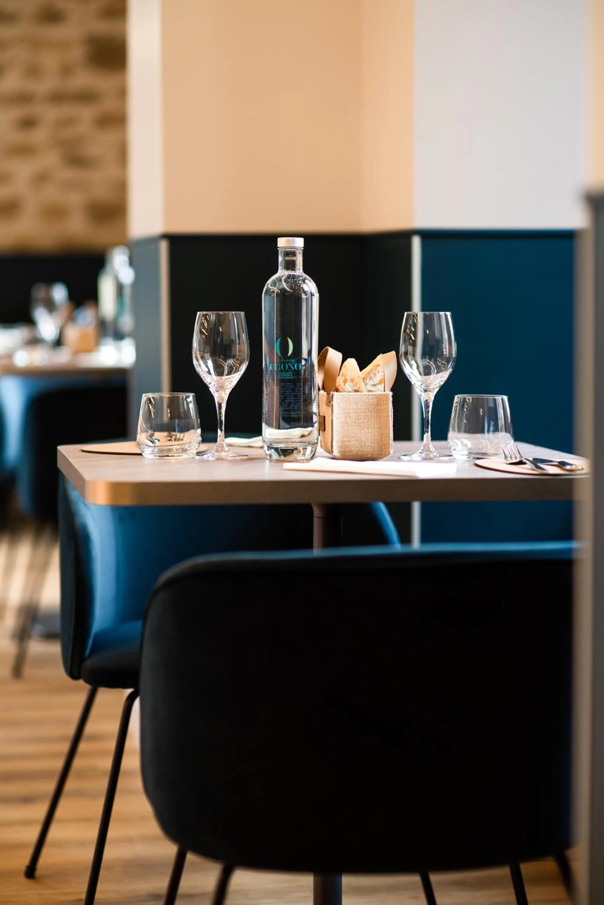 Lounge or bar in La Maison OBONO Hôtel & Spa