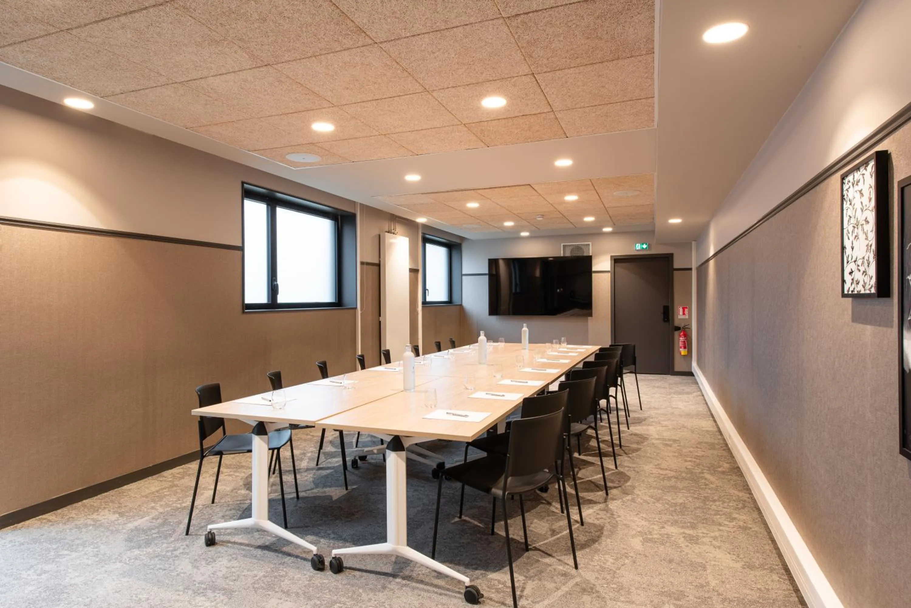 Meeting/conference room in La Maison OBONO Hôtel & Spa