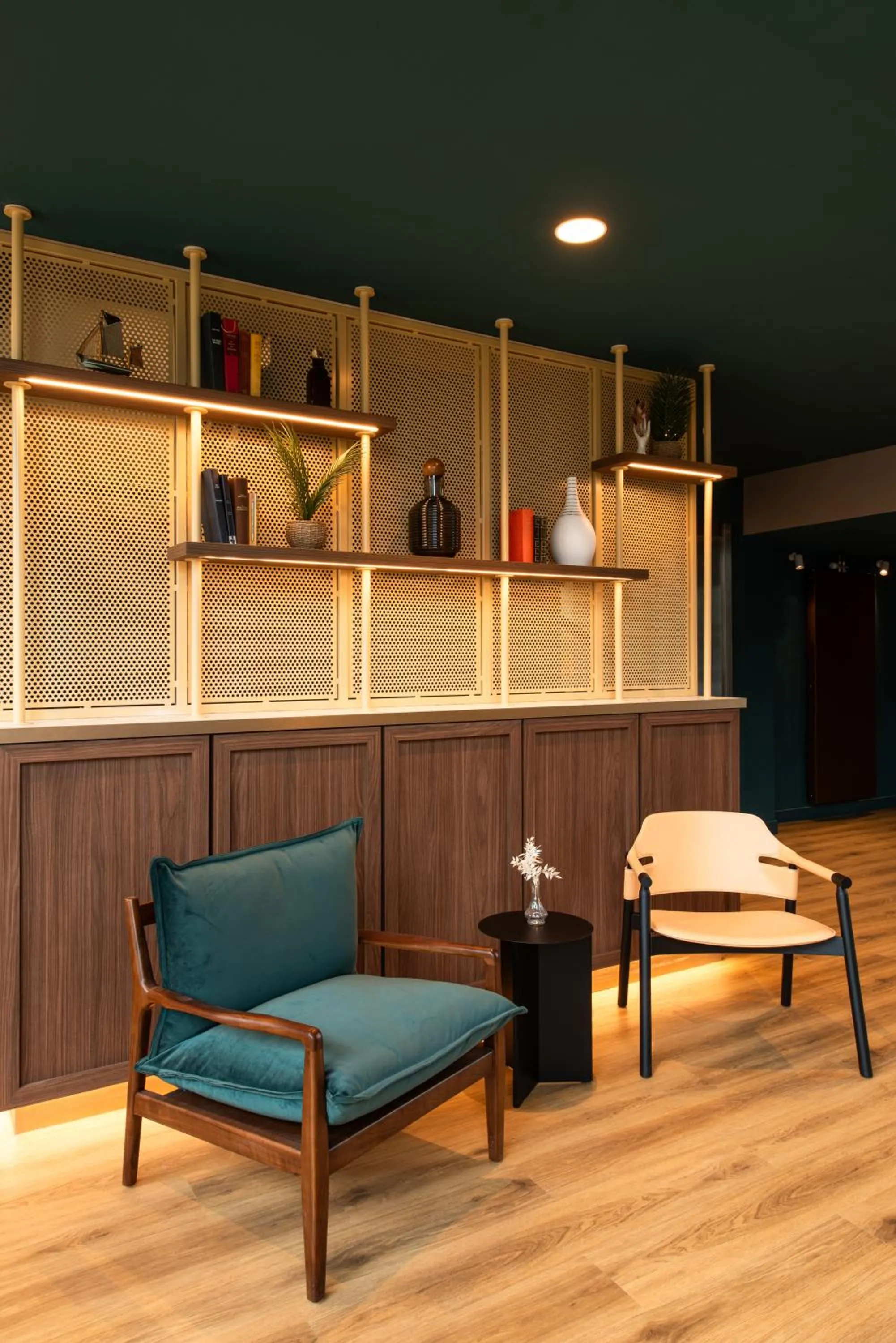 Seating area in La Maison OBONO Hôtel & Spa