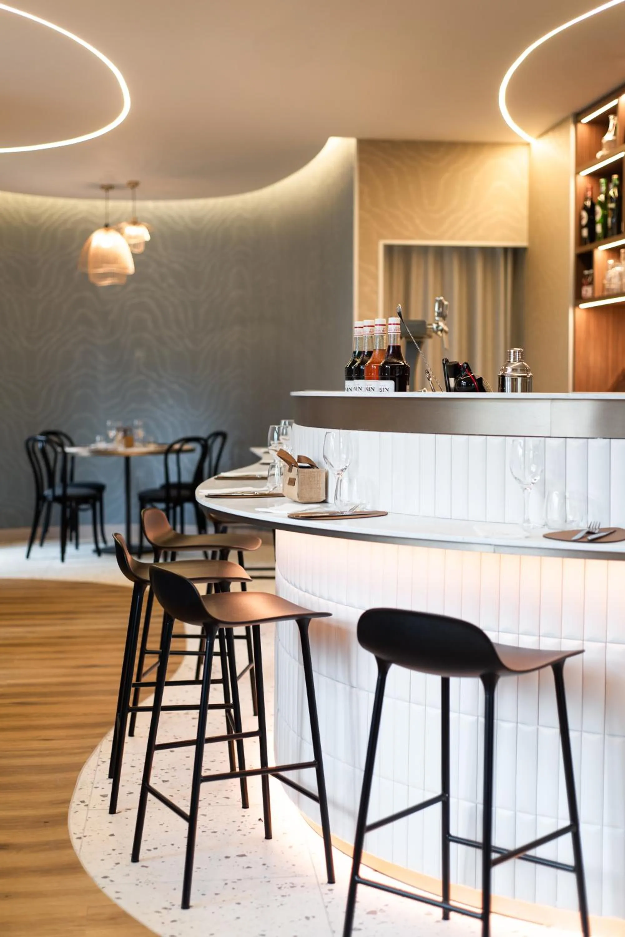 Lounge or bar in La Maison OBONO Hôtel & Spa