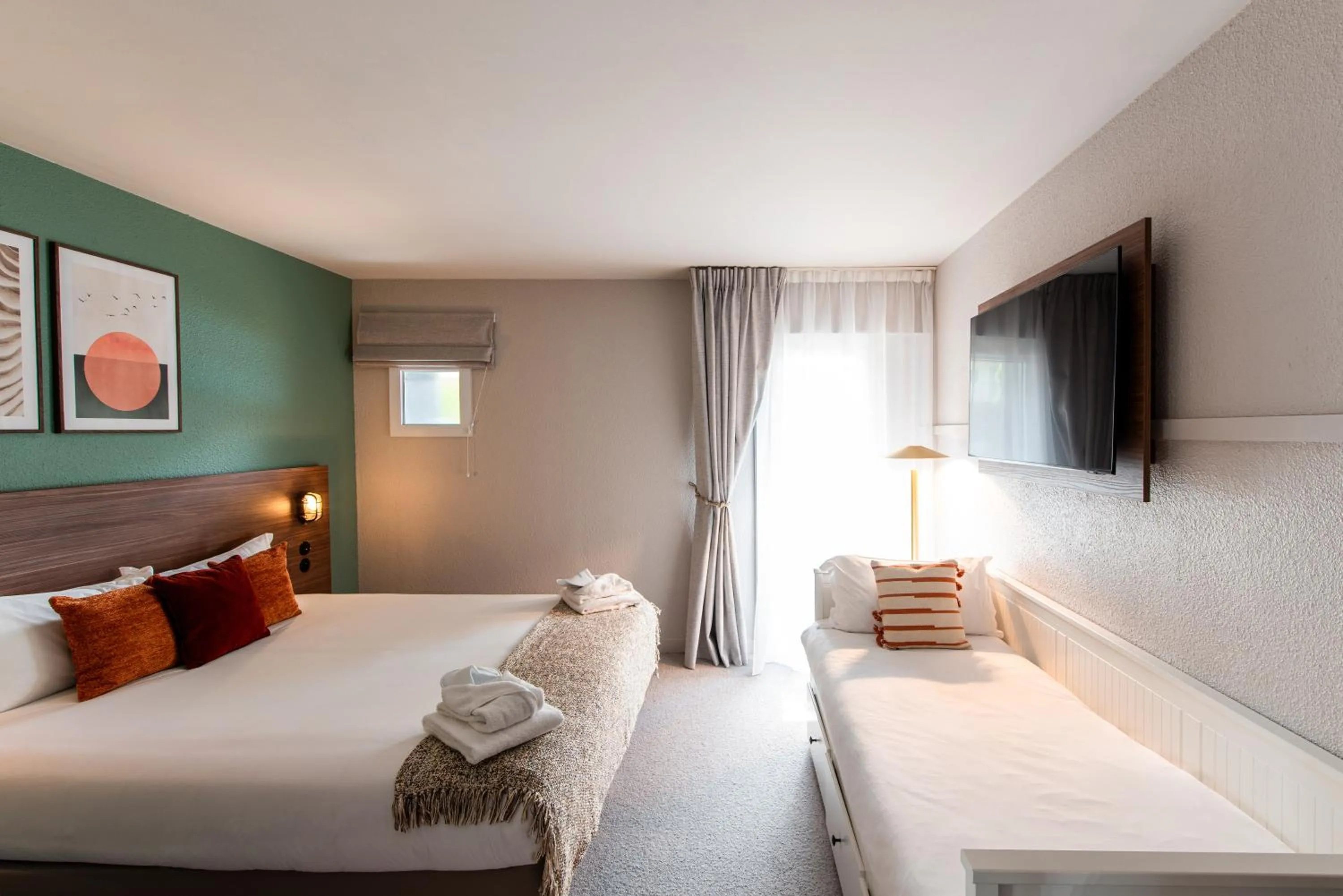 Photo of the whole room, Bed in La Maison OBONO Hôtel & Spa