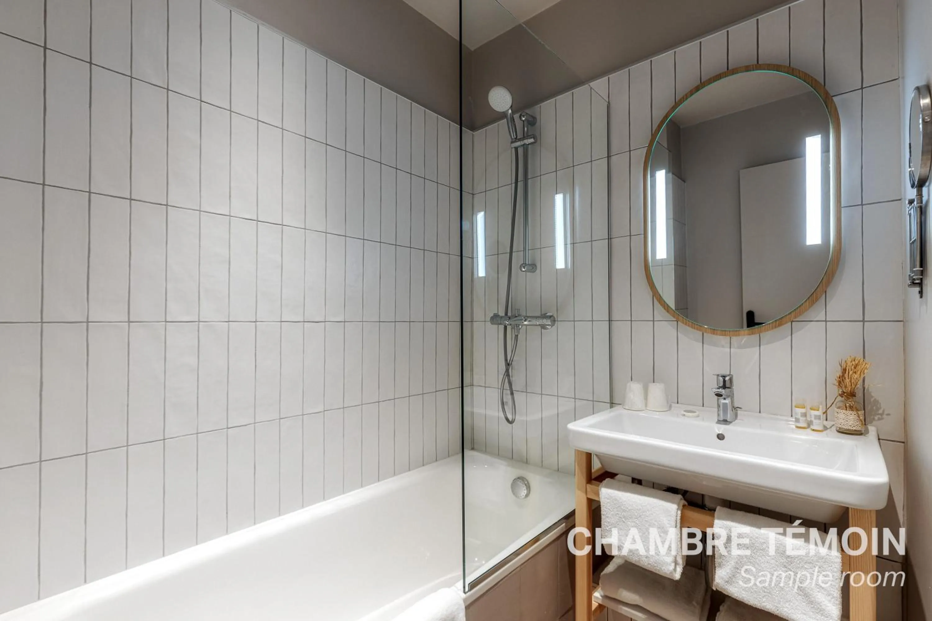 Bathroom in La Maison OBONO Hôtel & Spa