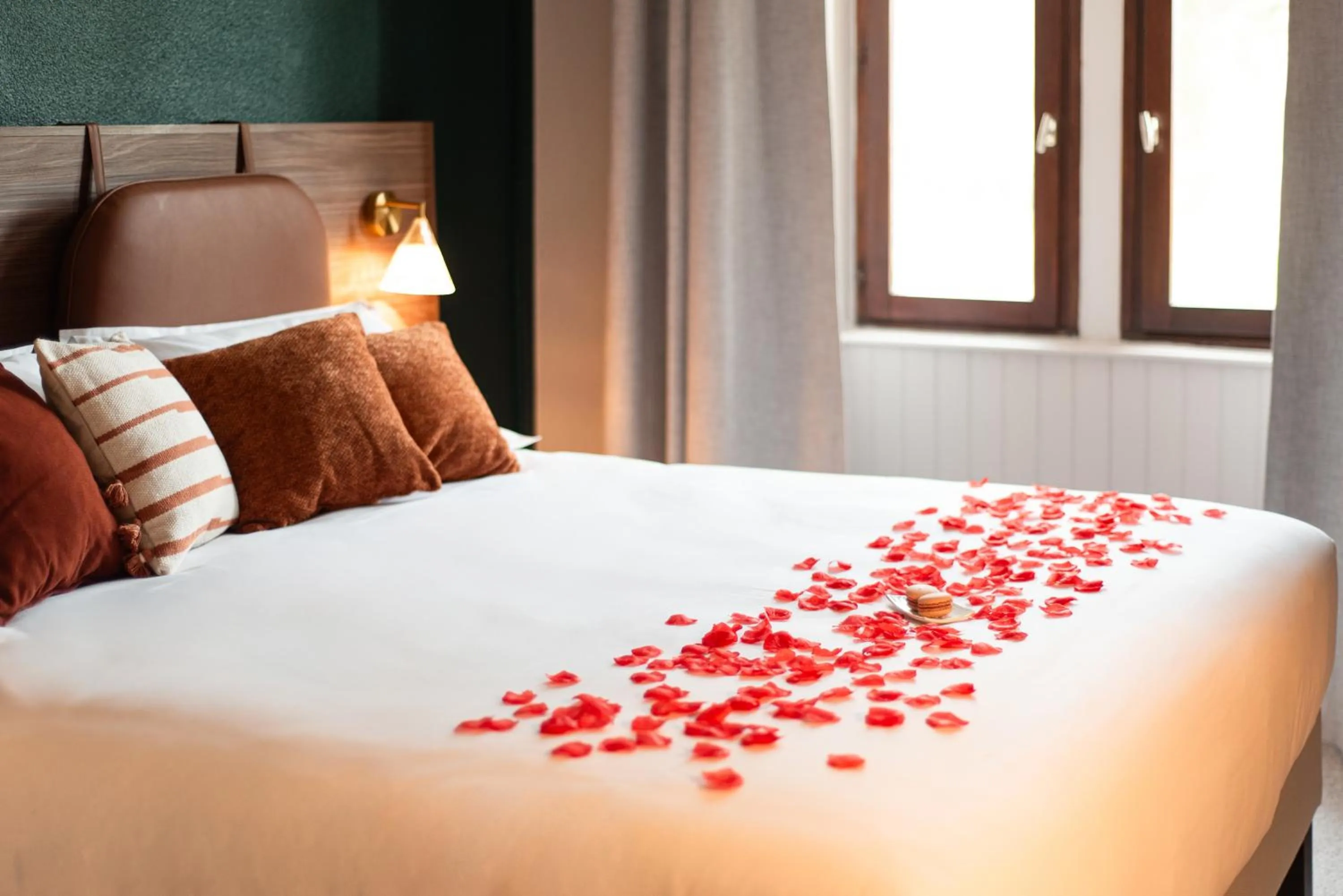 Bed in La Maison OBONO Hôtel & Spa