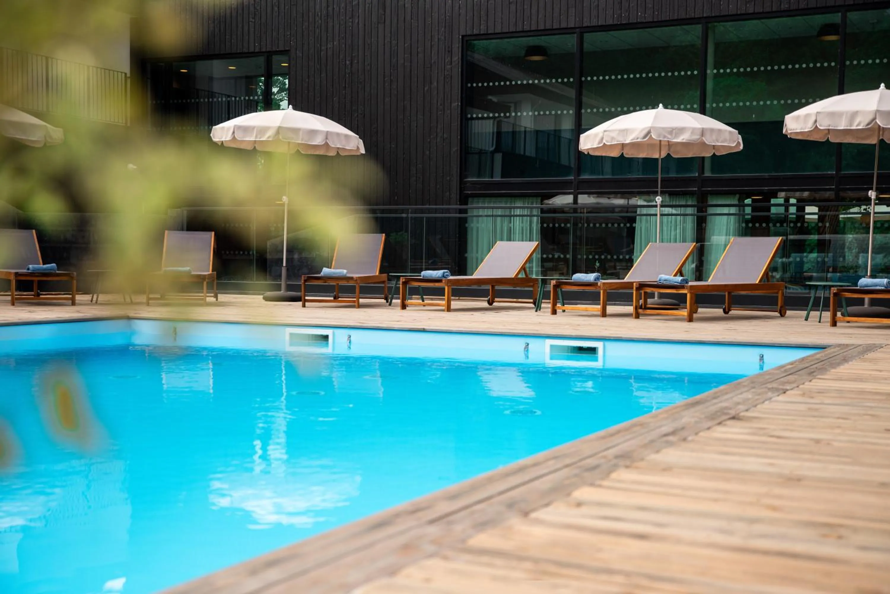 Swimming pool in La Maison OBONO Hôtel & Spa