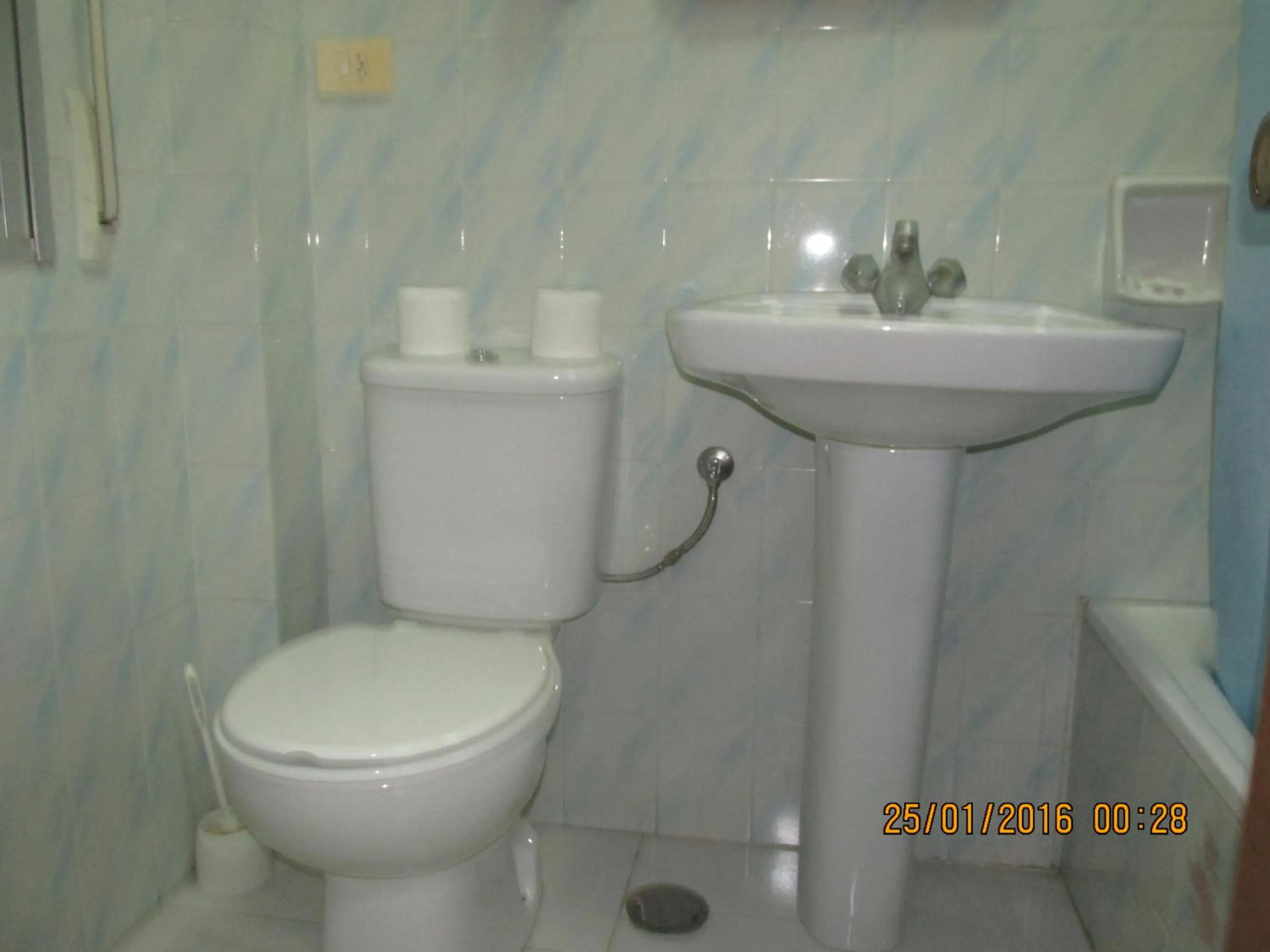 Bathroom in Hotel Conde