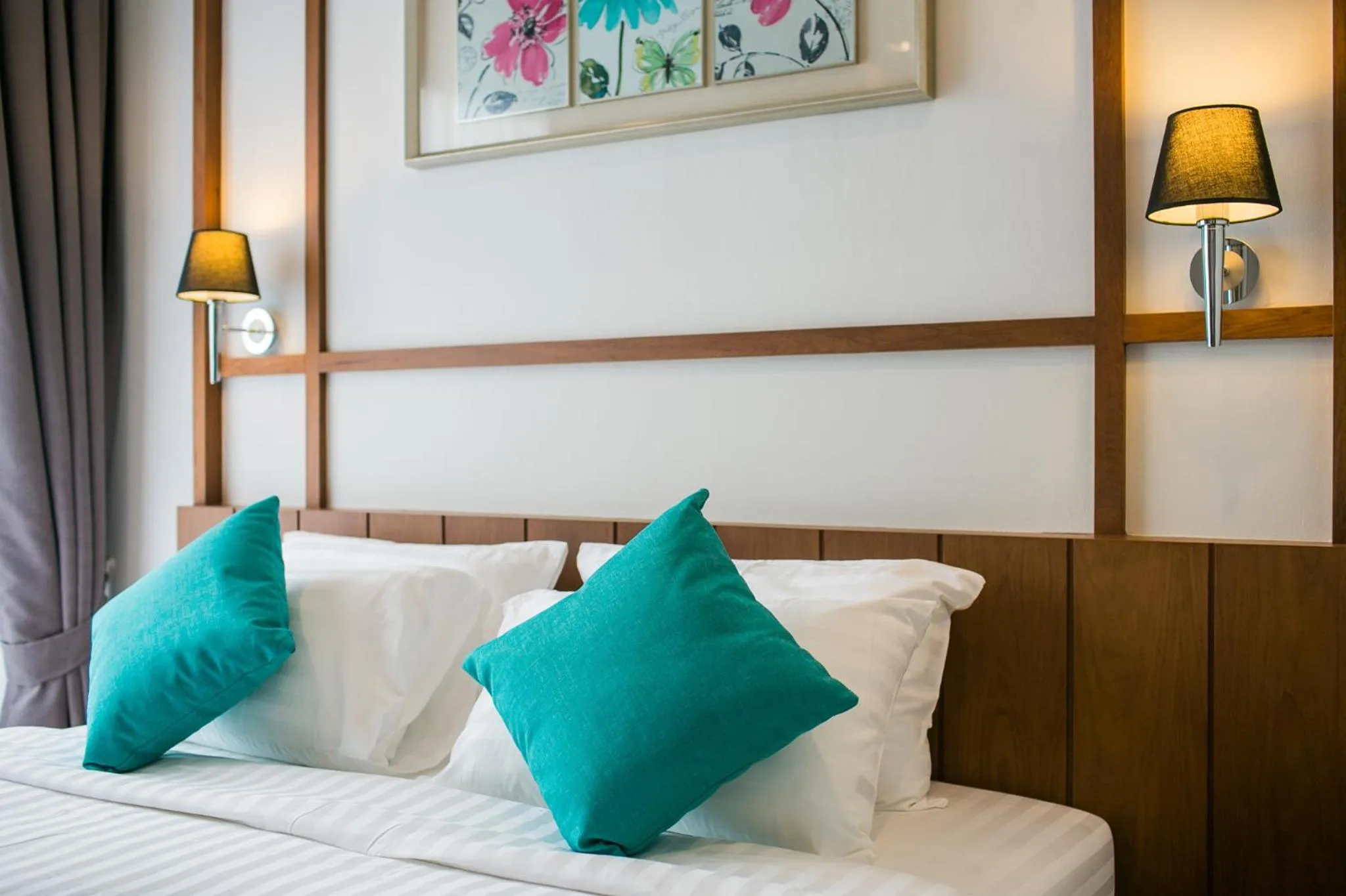 Bathroom, Bed in Villa Palavee (B1)