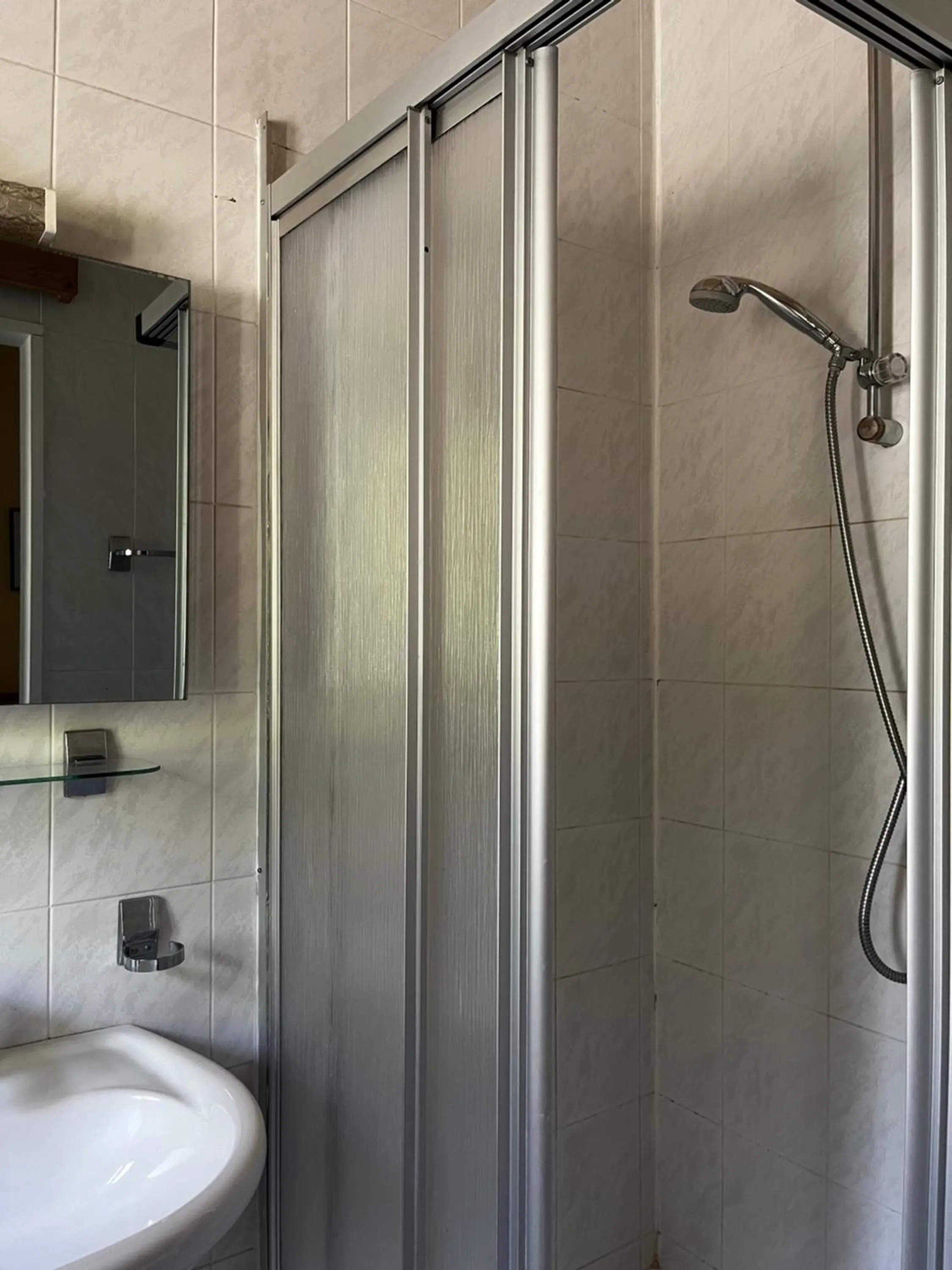 Shower in Gasthof Sterzingerhof