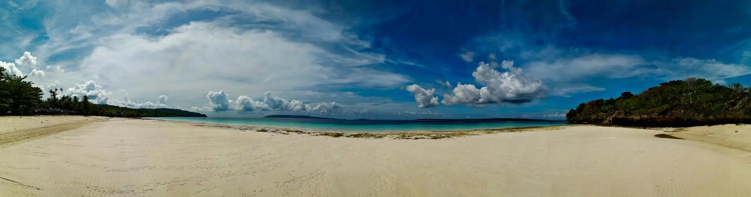 Breakfast in Nirwana Buton Villa