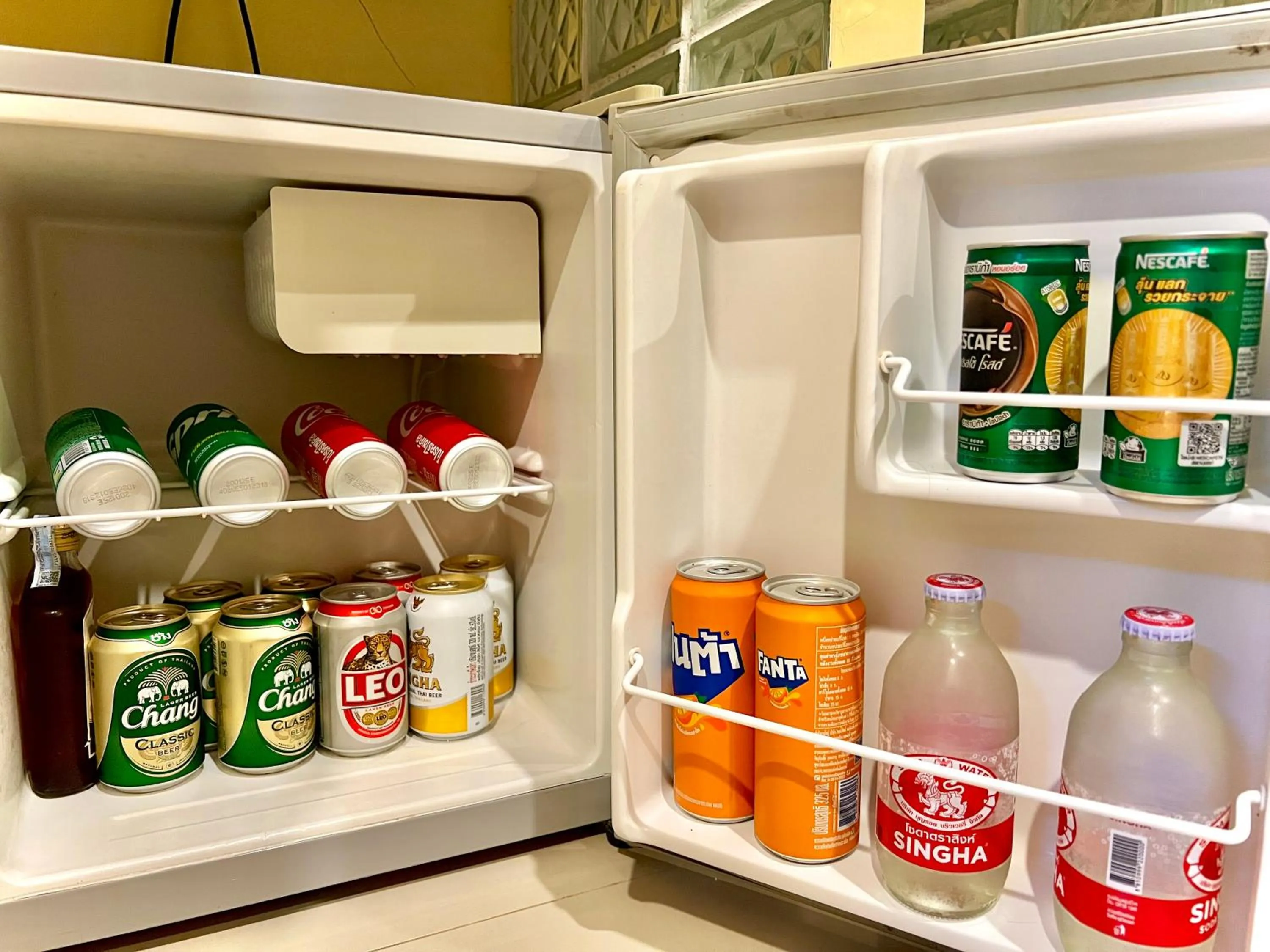 minibar in Baan Ton Rak Boutique Resort