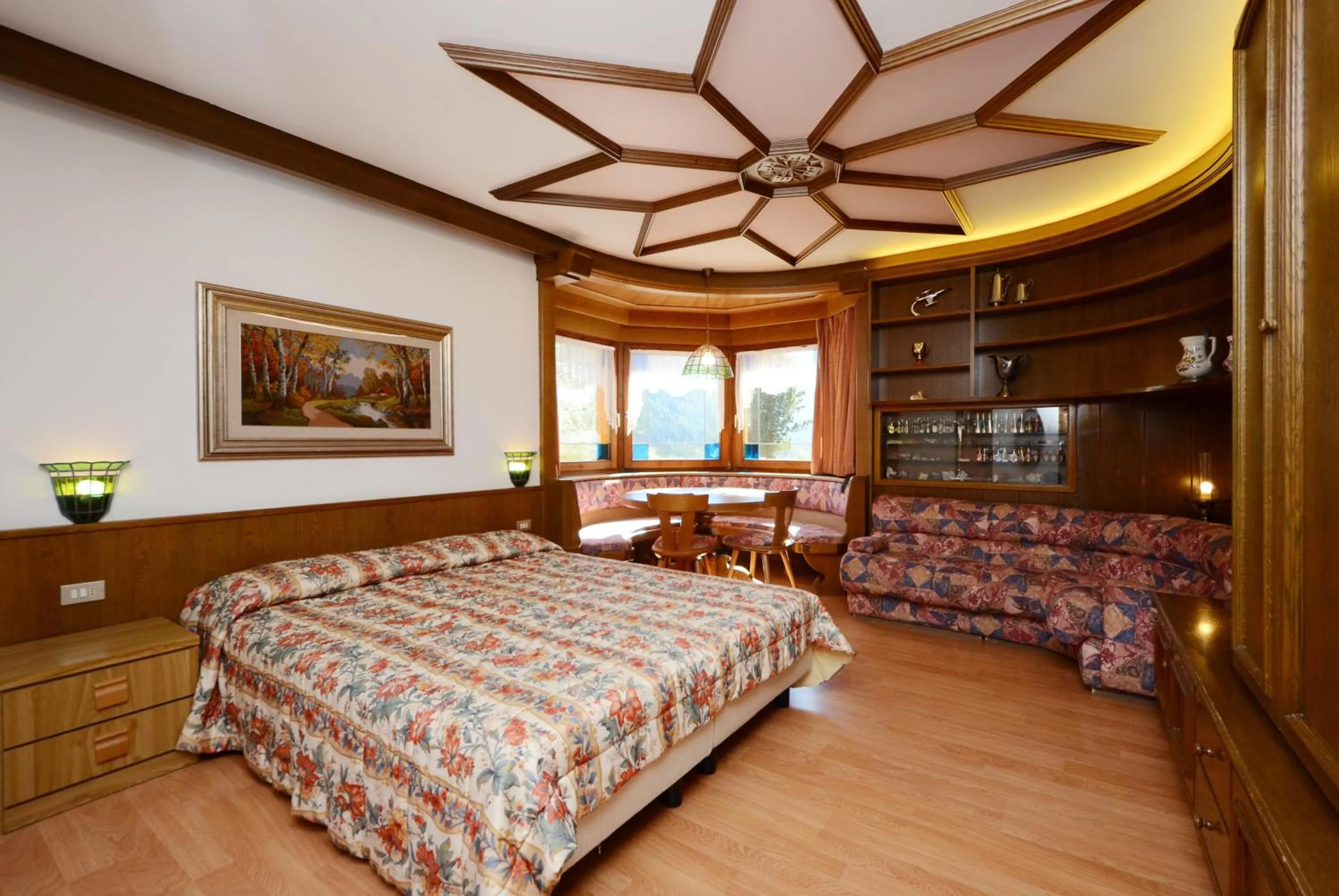 Bed in Hotel La Soldanella