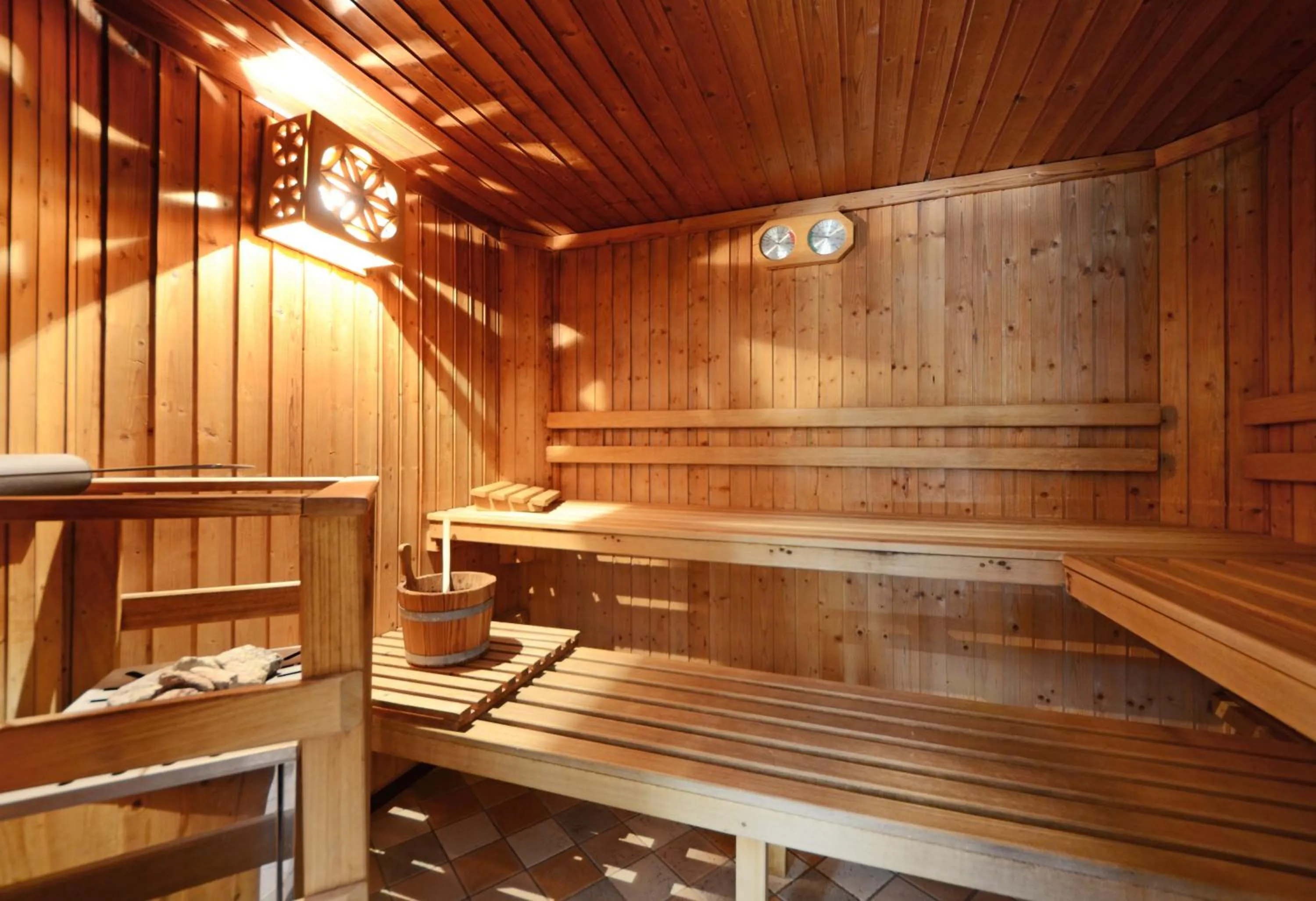 Swimming pool in Hotel La Soldanella