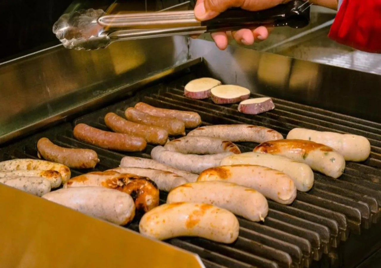 Restaurant/places to eat in BB Angkor Green Resort