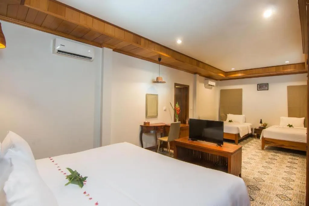 Bed in BB Angkor Green Resort