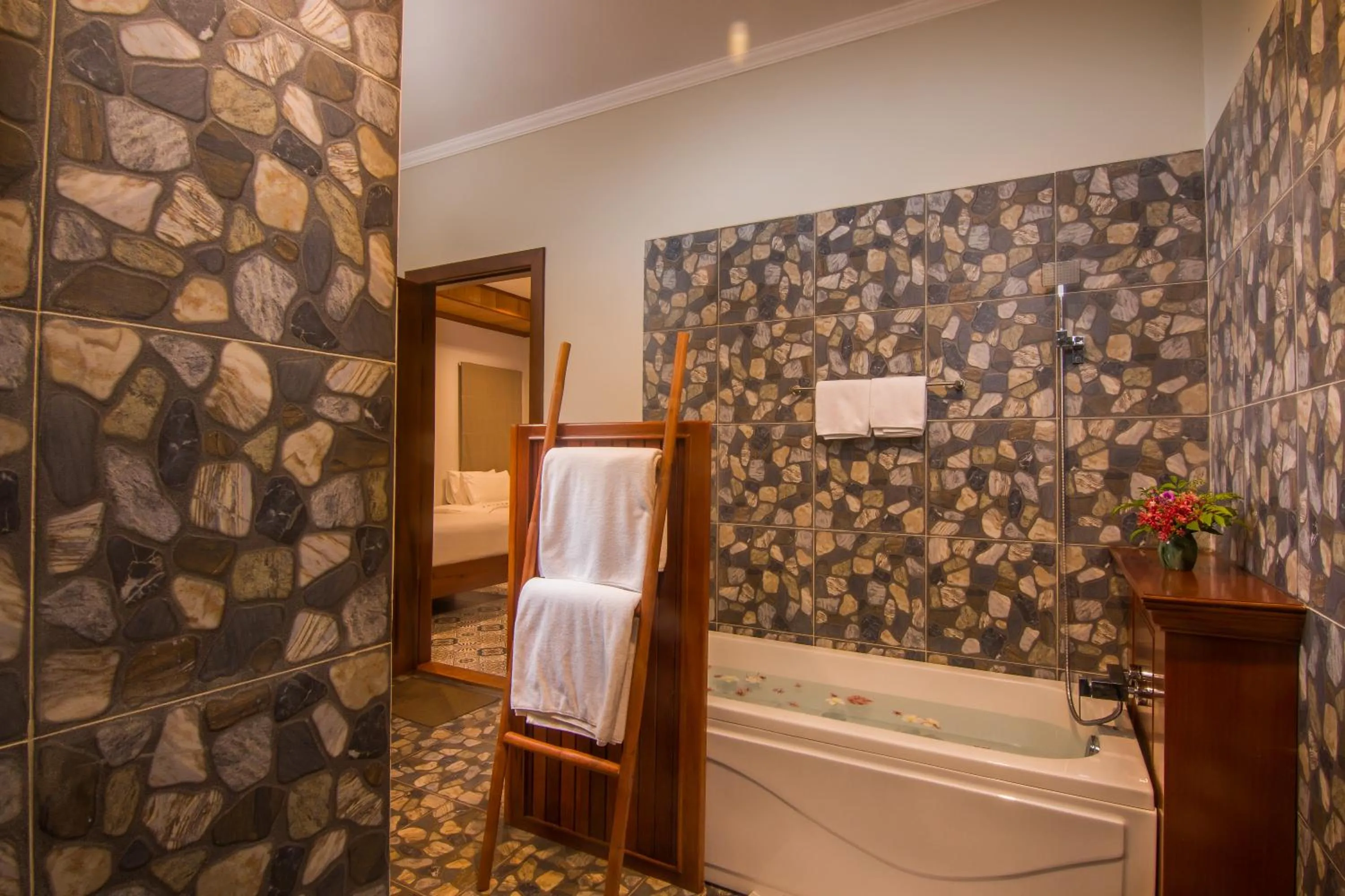 Bathroom in BB Angkor Green Resort