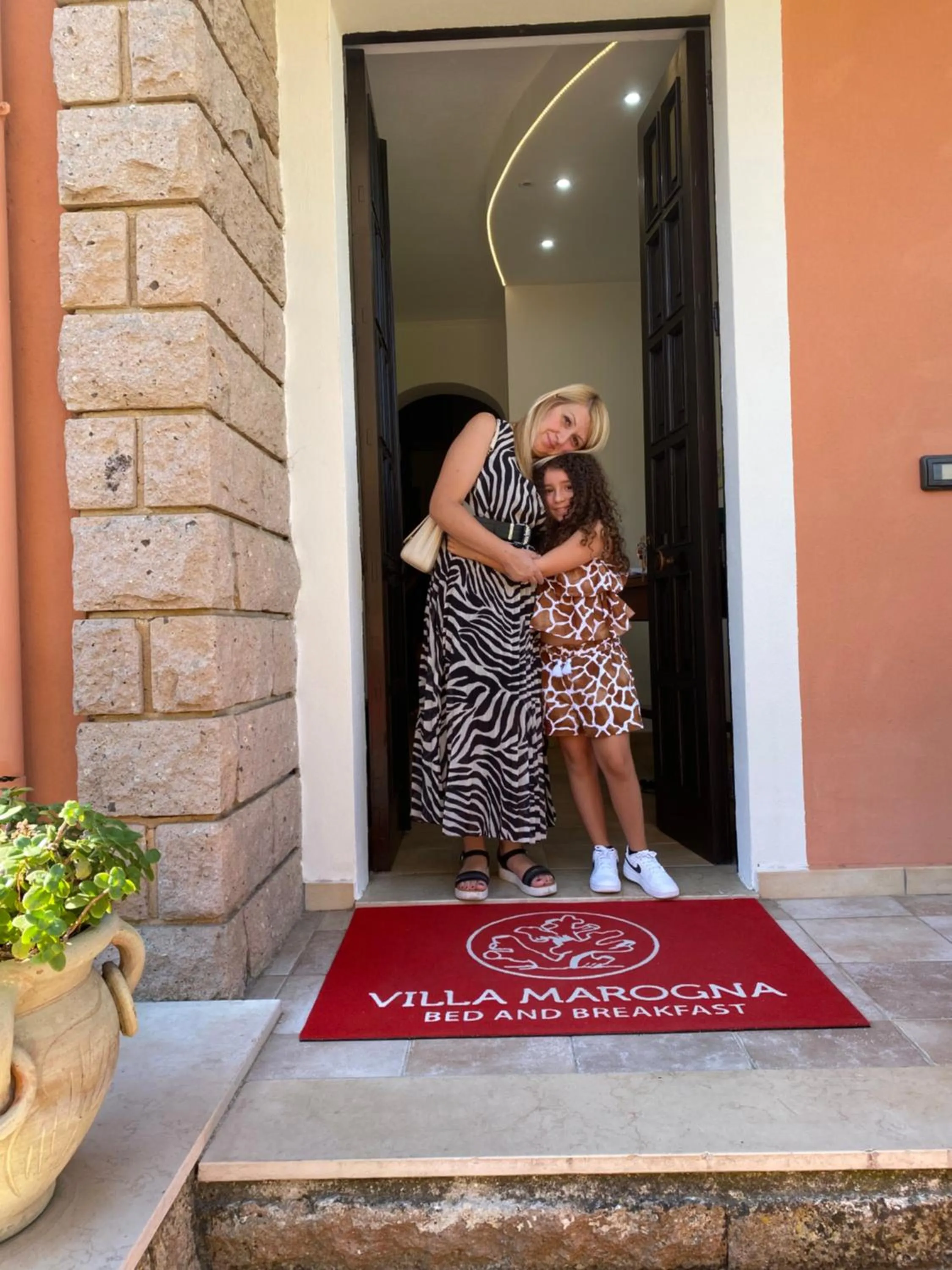 group of guests in Villa Marogna