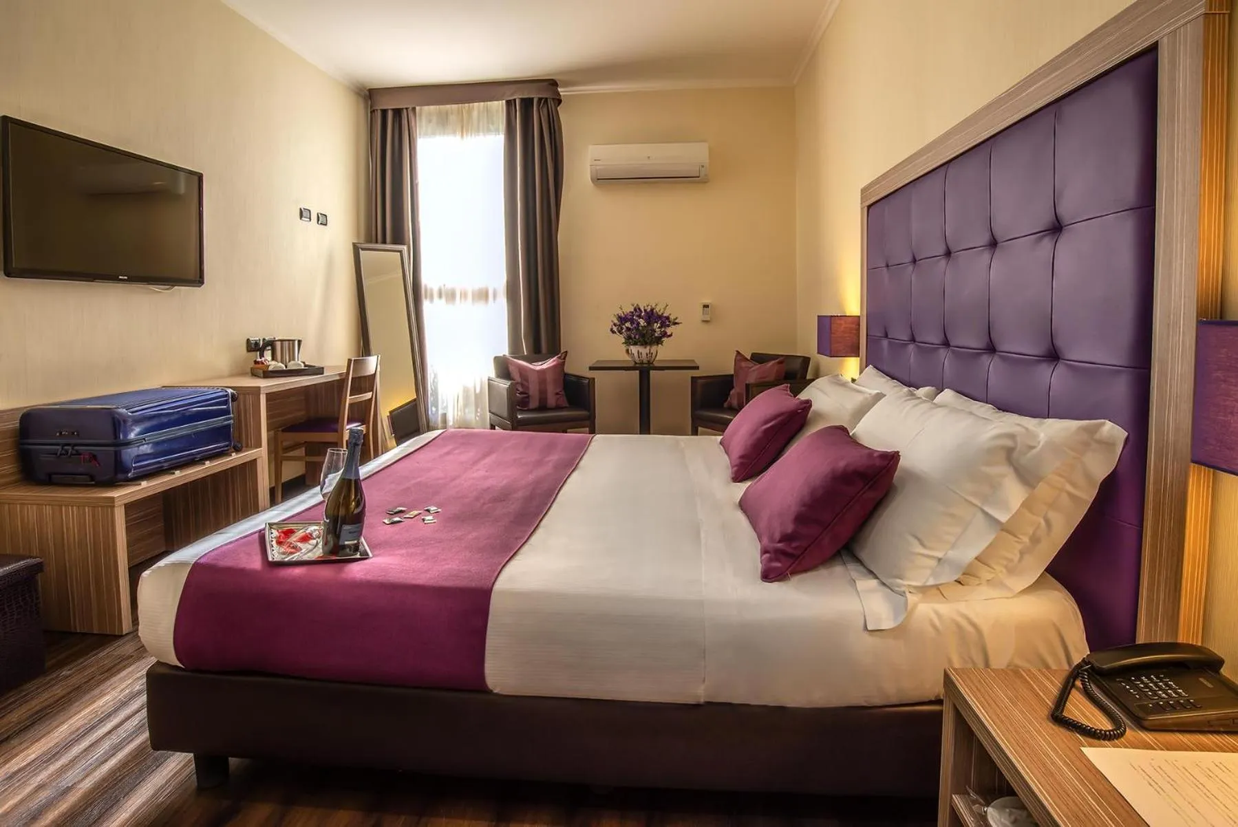 Bedroom, Bed in Hotel Roma Sud