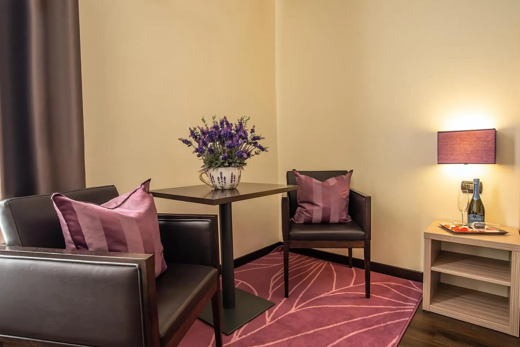 Decorative detail in Hotel Roma Sud