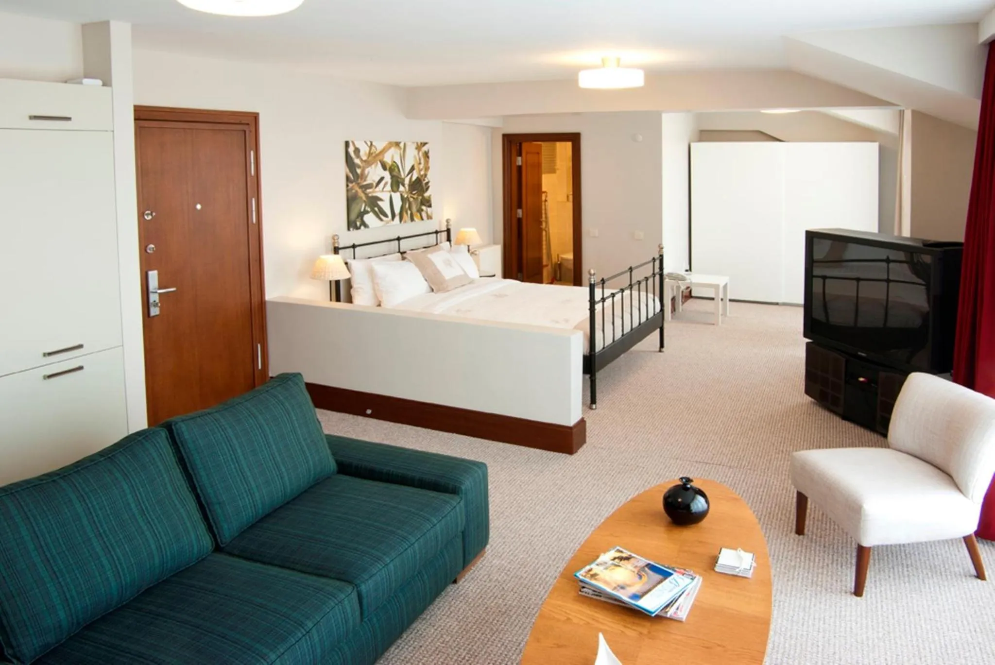 Photo of the whole room, Bed in 116 Residence