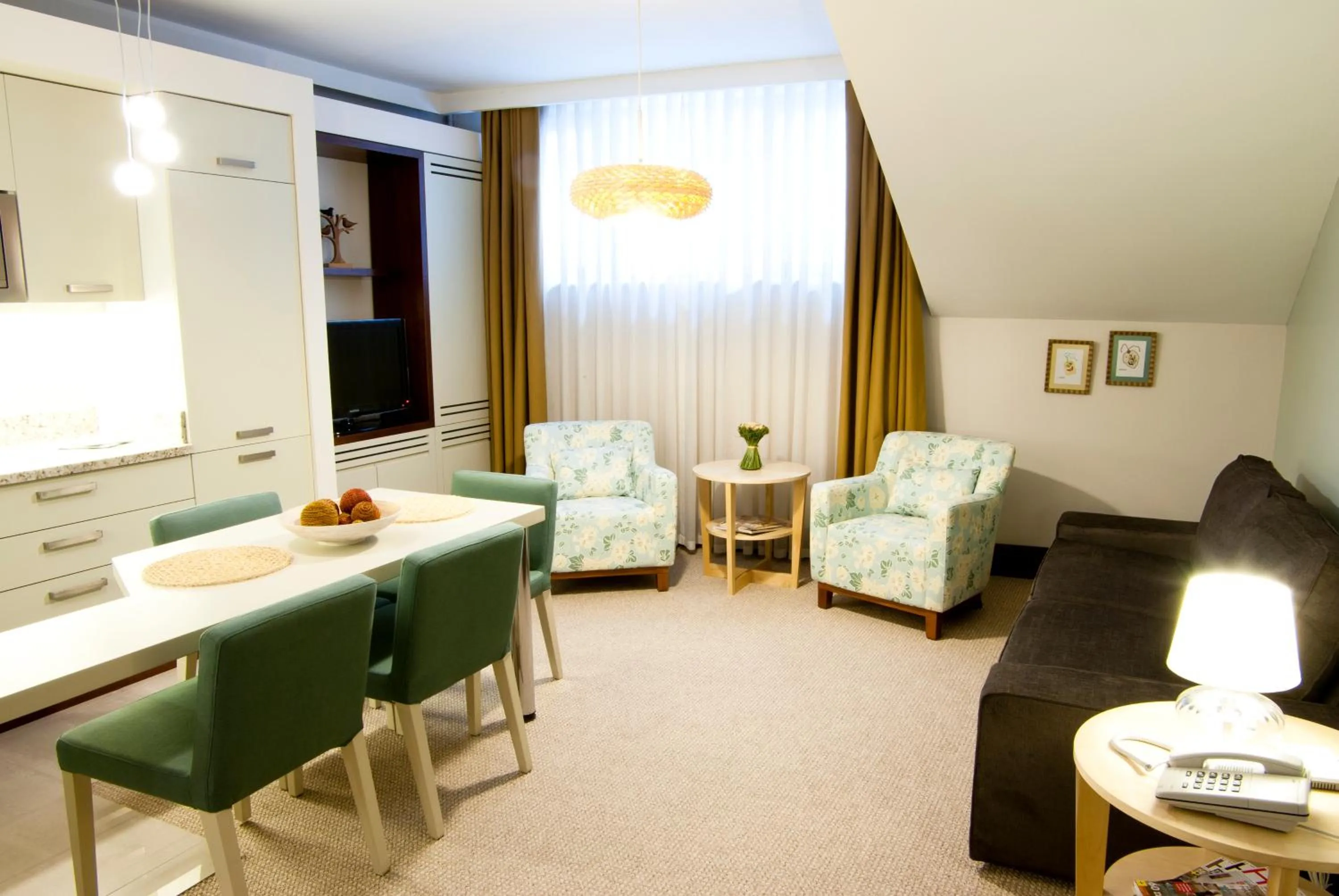 Living room in 116 Residence