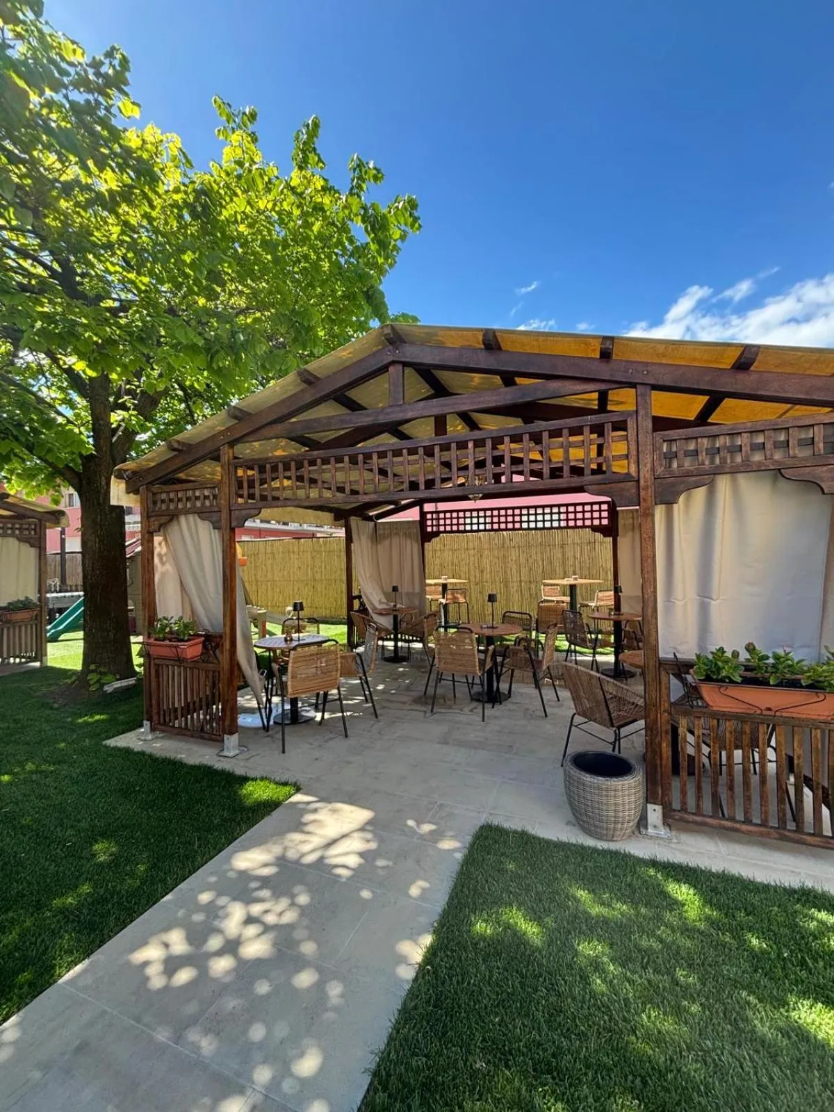 Garden in Hotel Virginia