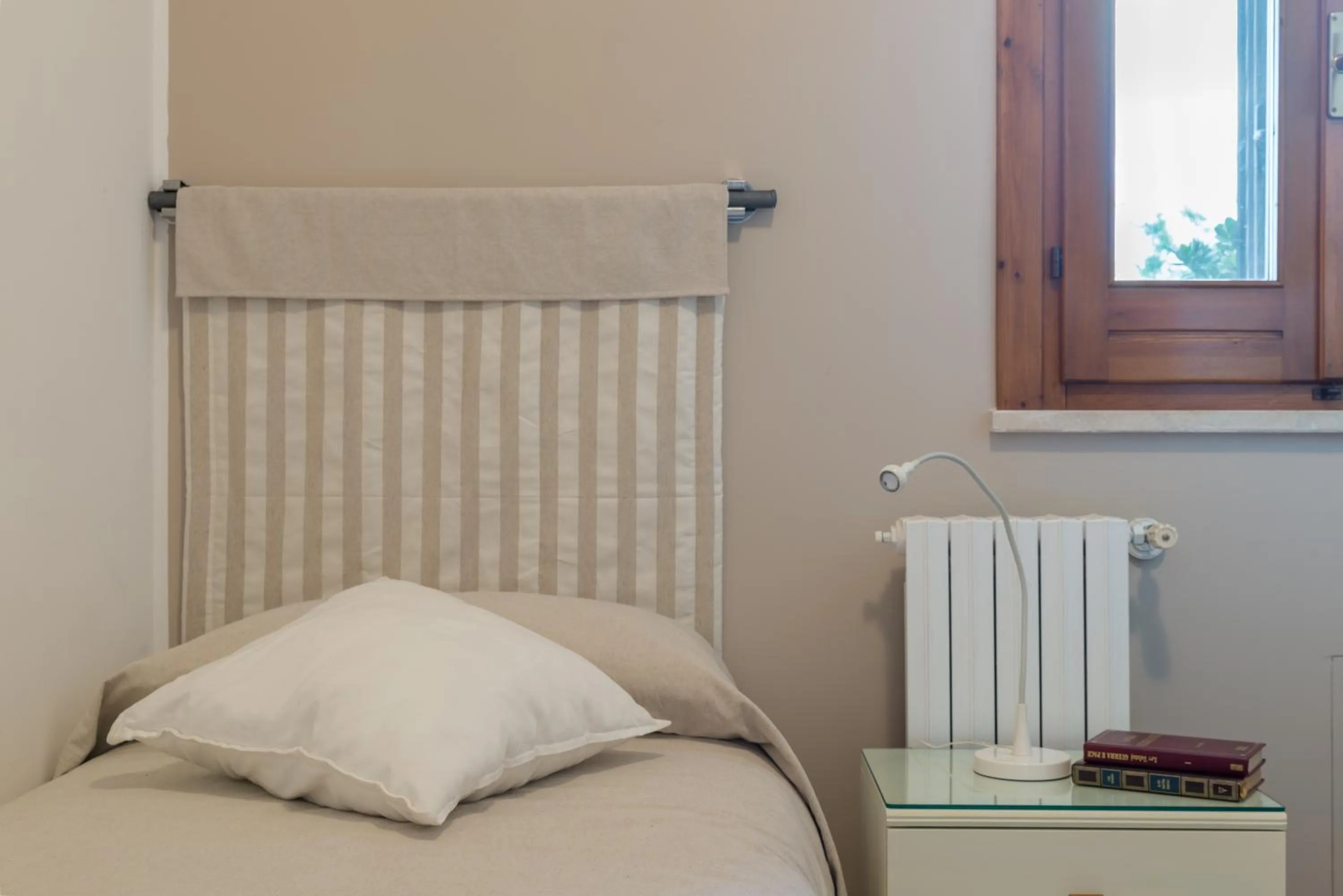 Bed in Piccolo Hotel Villa Rosa