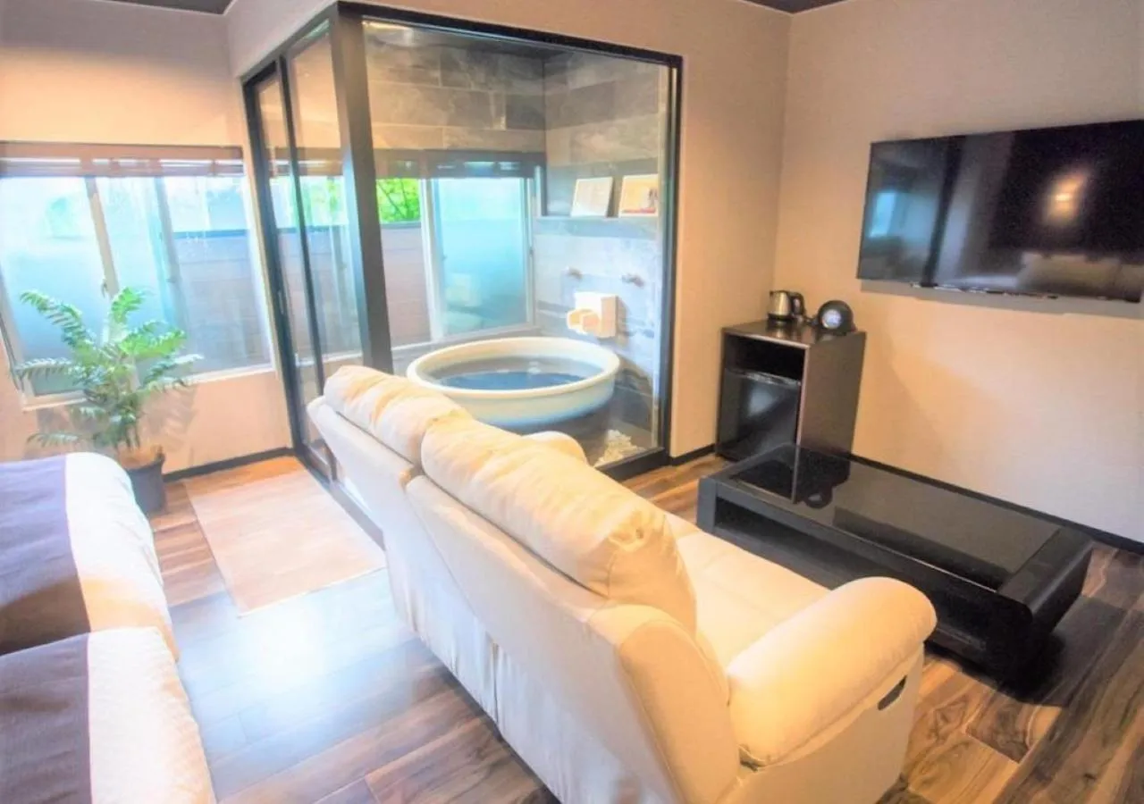 Photo of the whole room in LiVEMAX RESORT Hakone Ashinoko