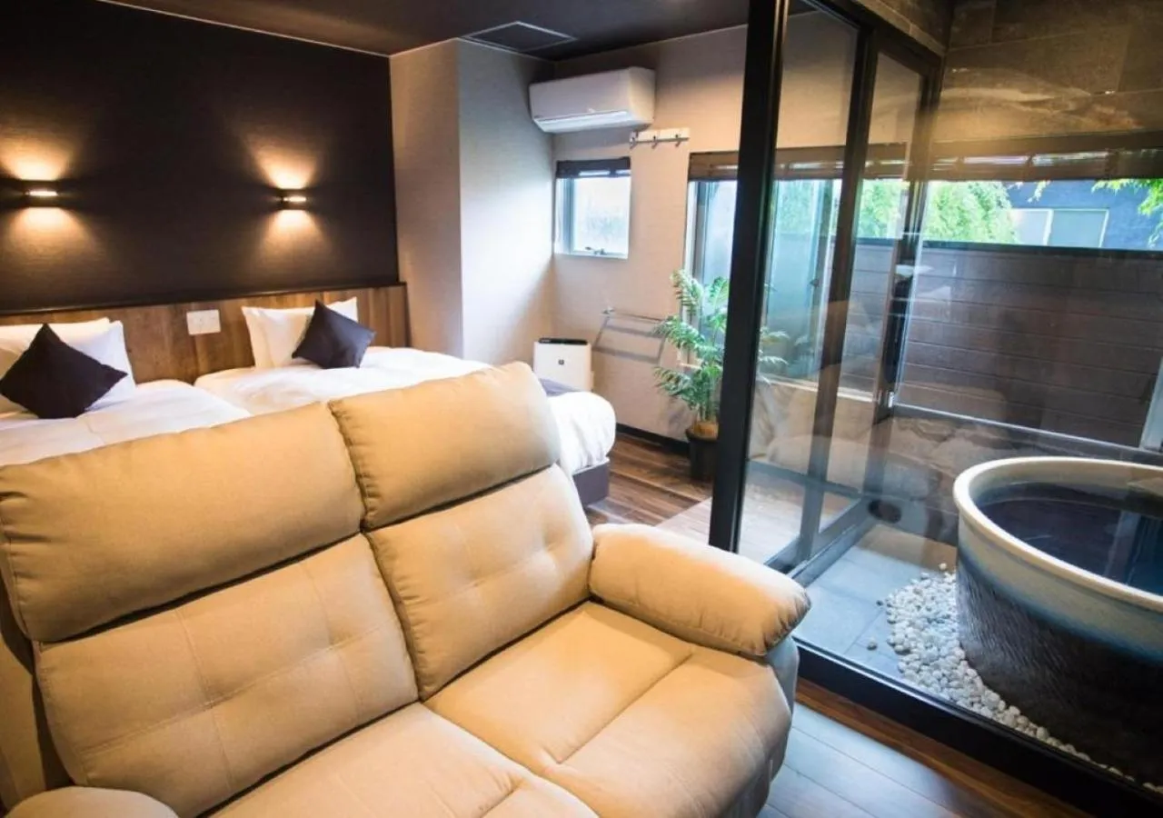 Photo of the whole room in LiVEMAX RESORT Hakone Ashinoko