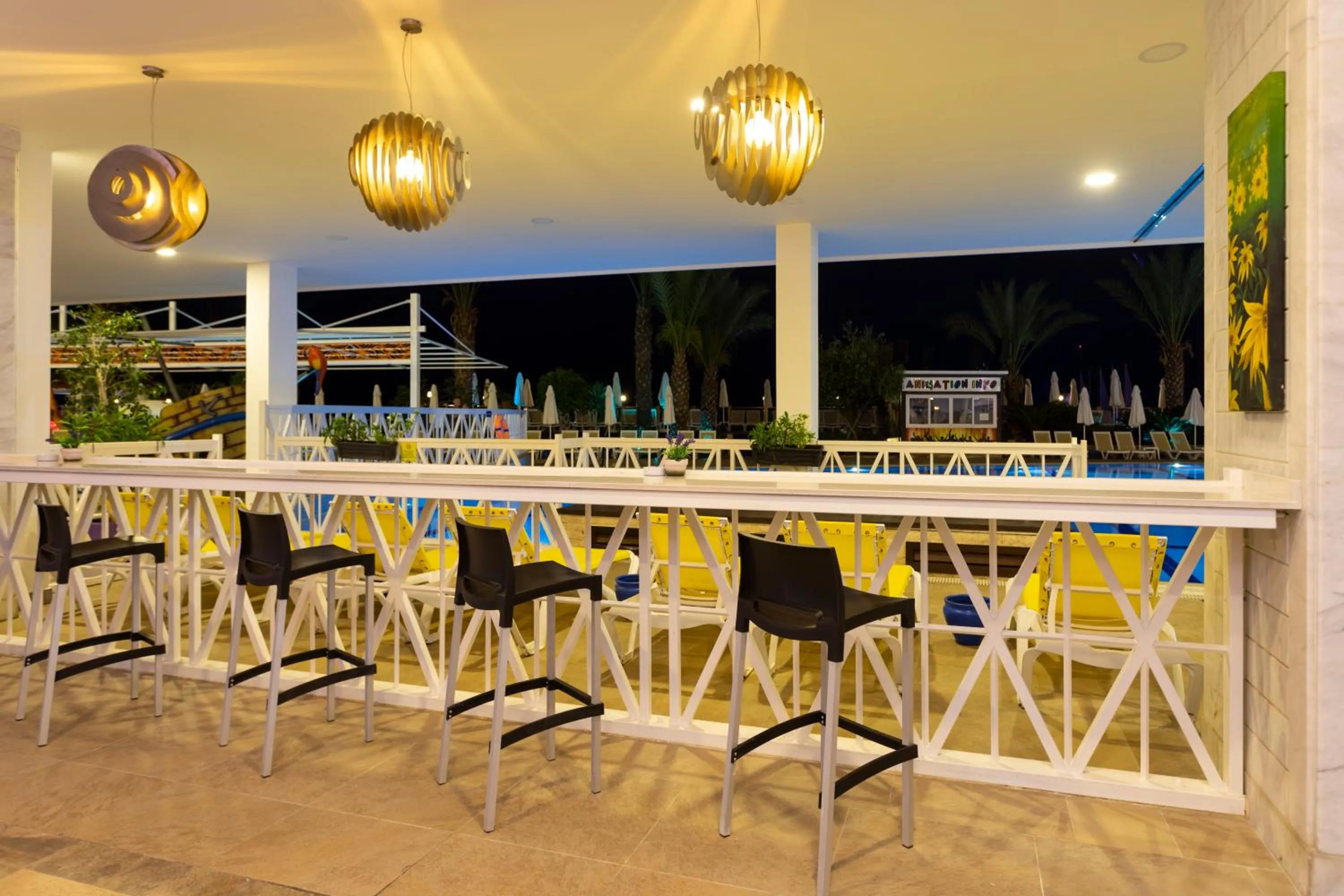 Lounge or bar in Orange County Alanya