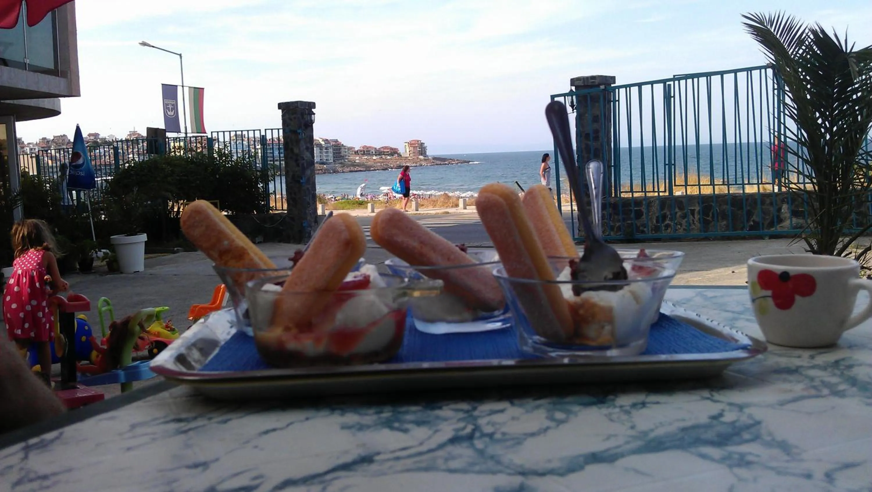 Food and drinks in Hotel Lozite