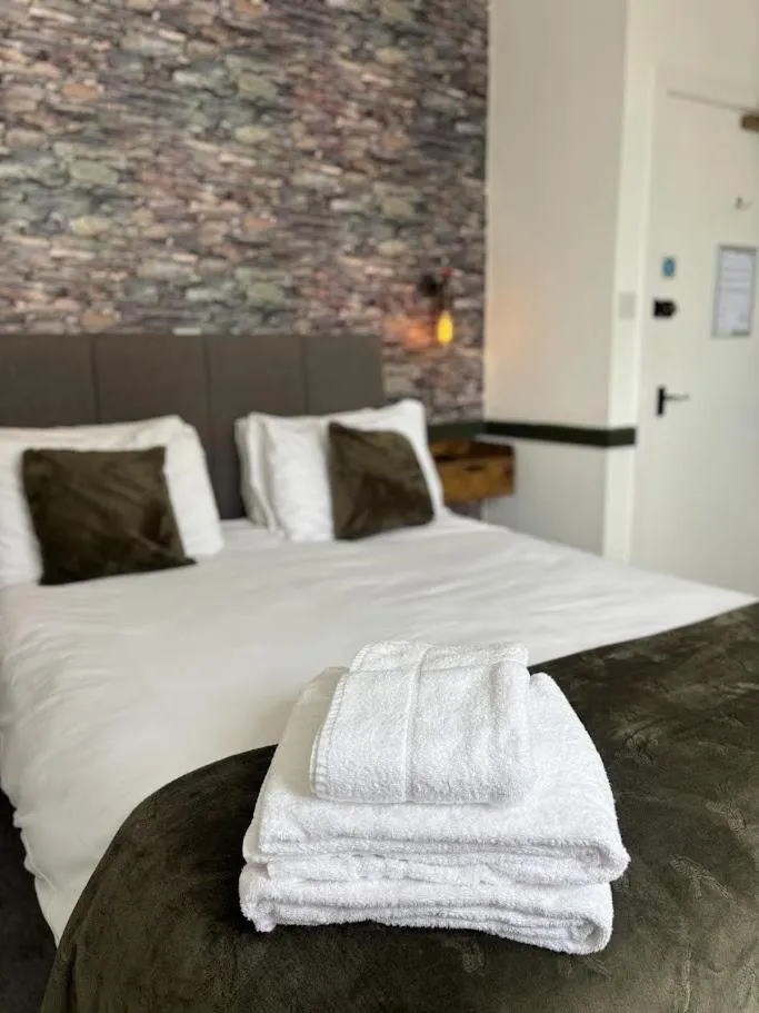 Bed in Gilpin Bridge Inn